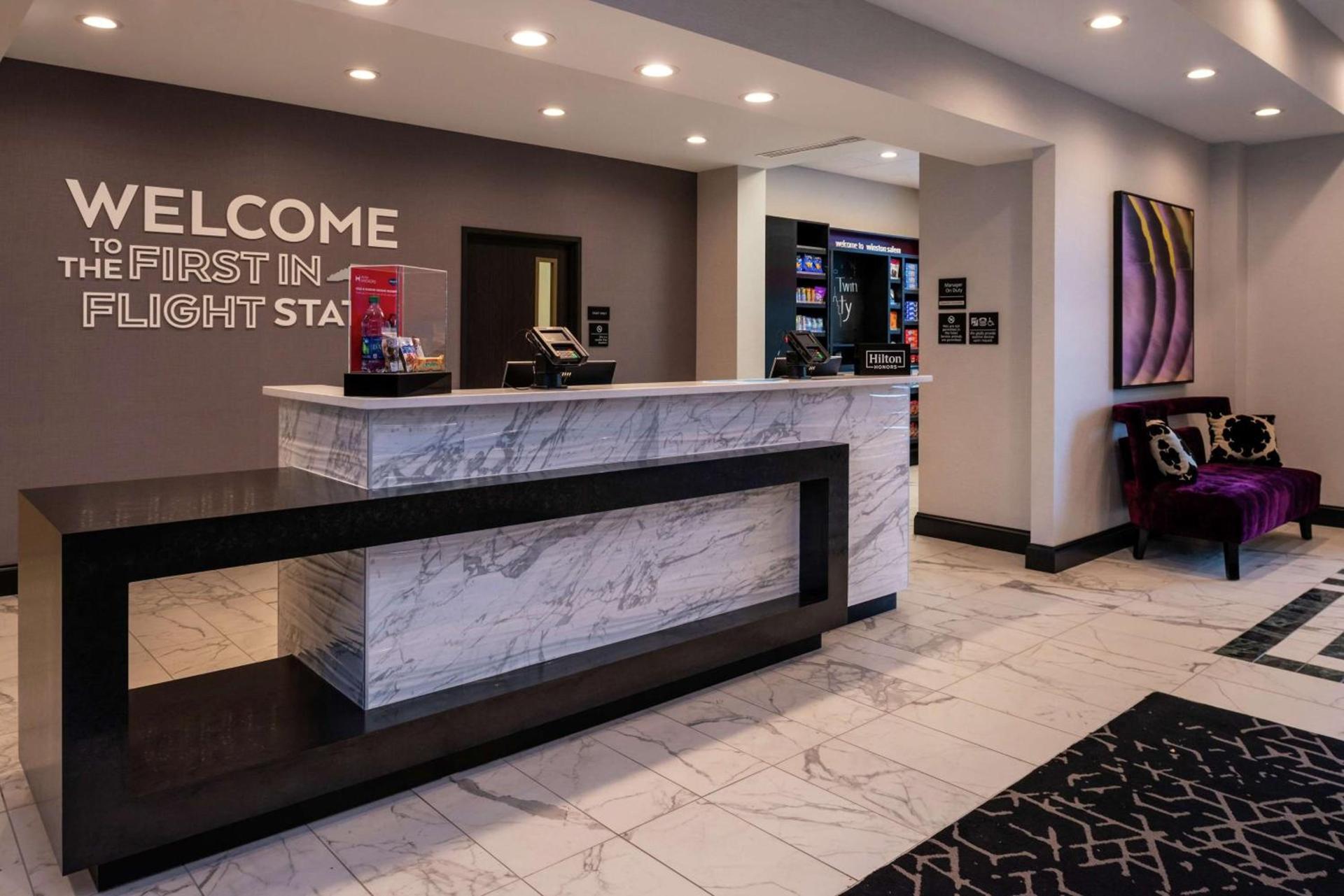 Hampton Inn & Suites Winston-Salem Downtown photo 24