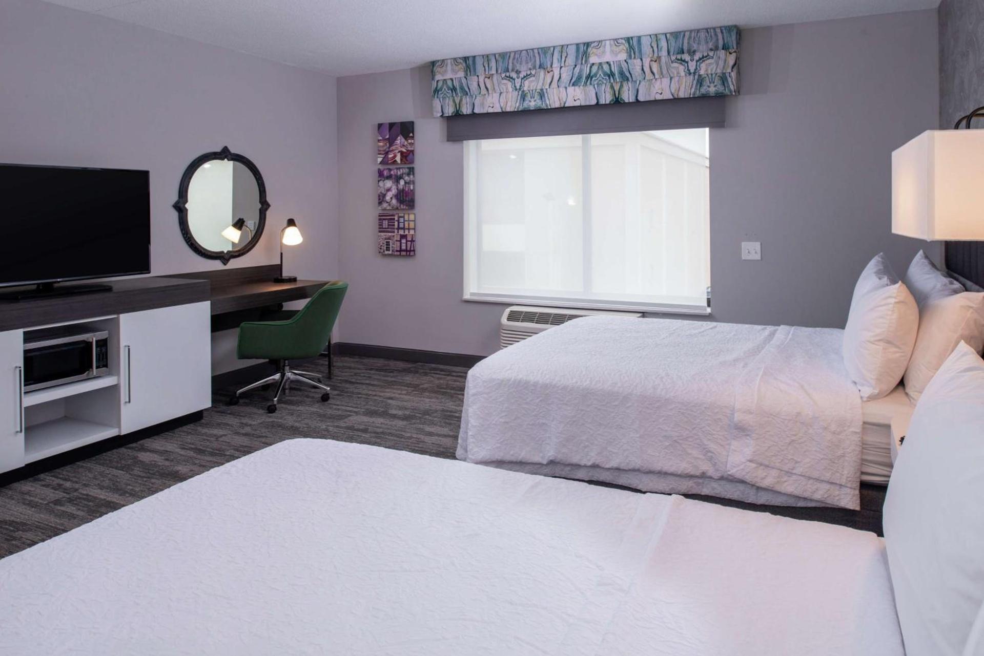 Hampton Inn & Suites Winston-Salem Downtown photo 38