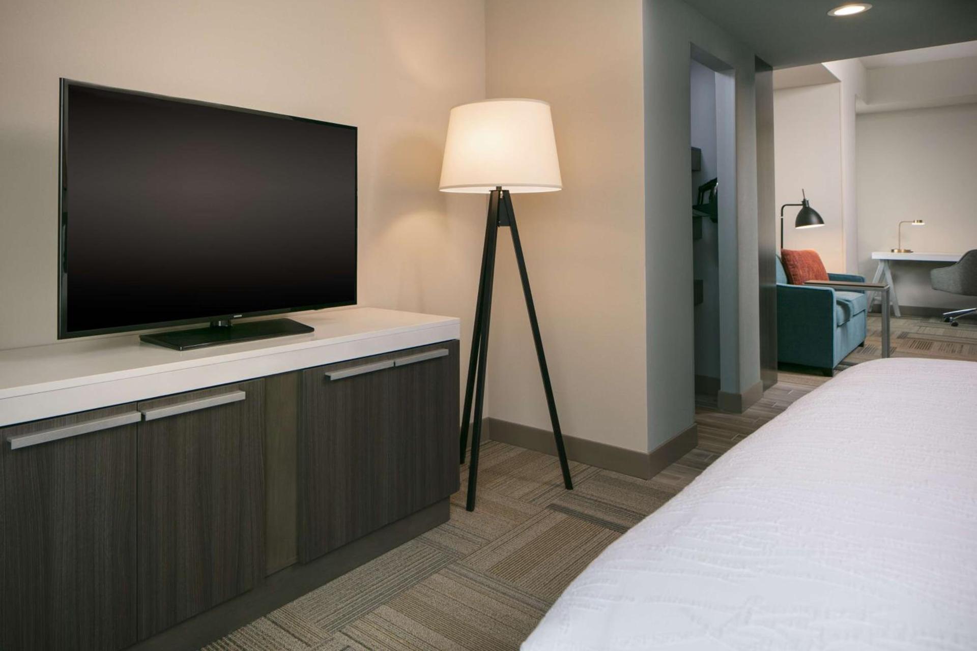 Hilton Garden Inn Iowa City Downtown University photo 20