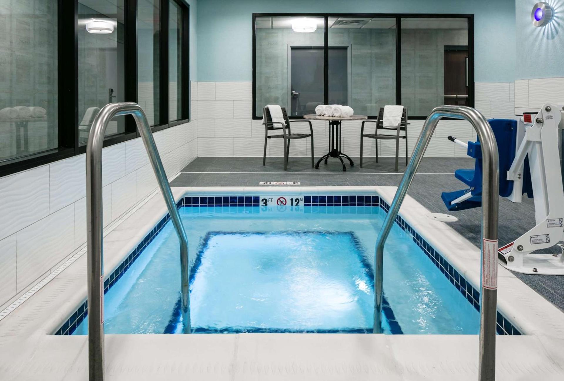 Hilton Garden Inn Iowa City Downtown University photo 47