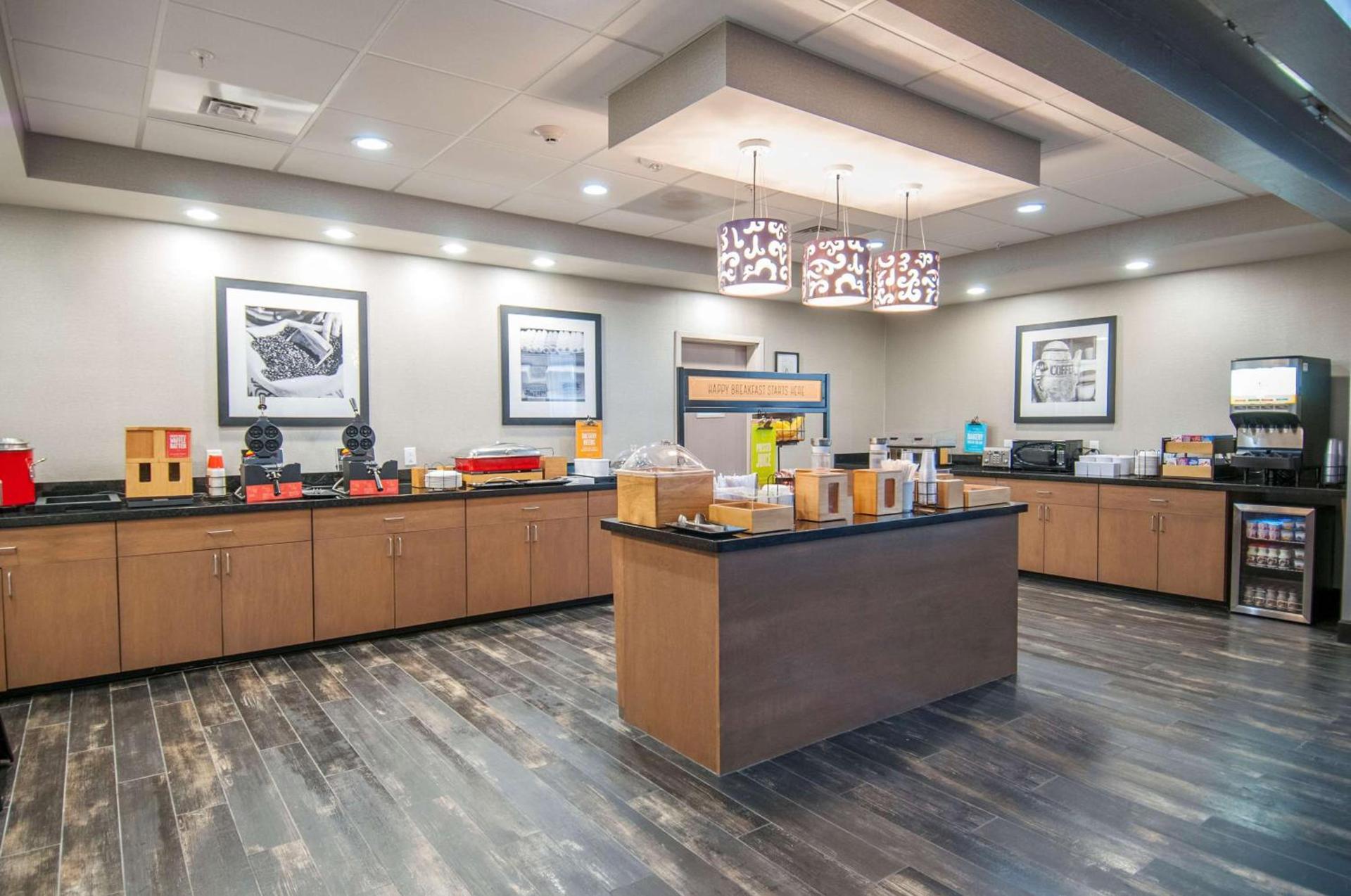 Hampton Inn & Suites Ridgeland photo 20