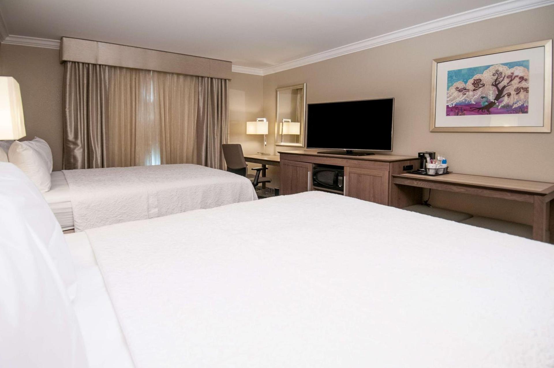Hampton Inn & Suites Ridgeland photo 31