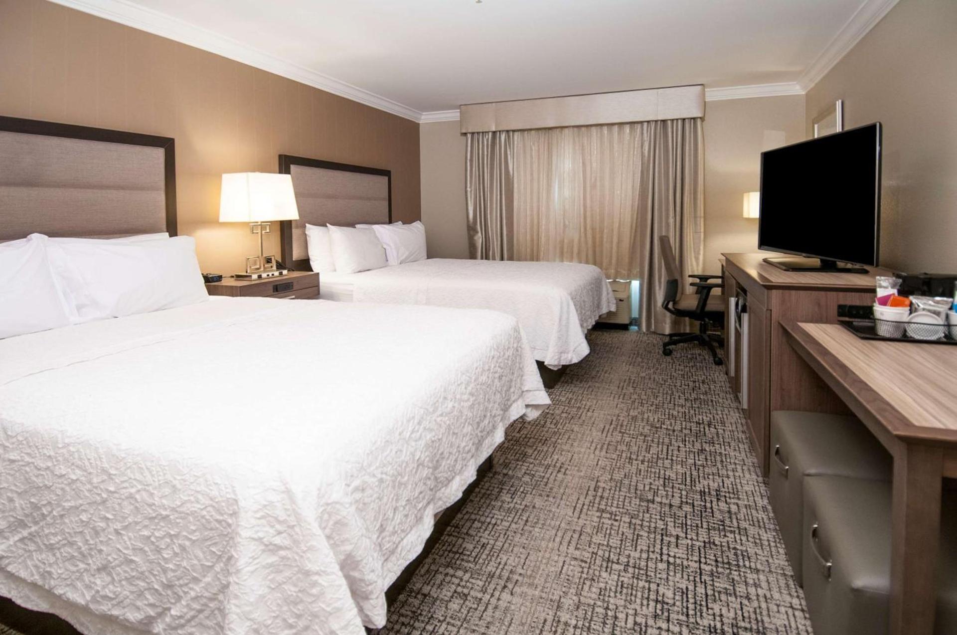 Hampton Inn & Suites Ridgeland photo 38