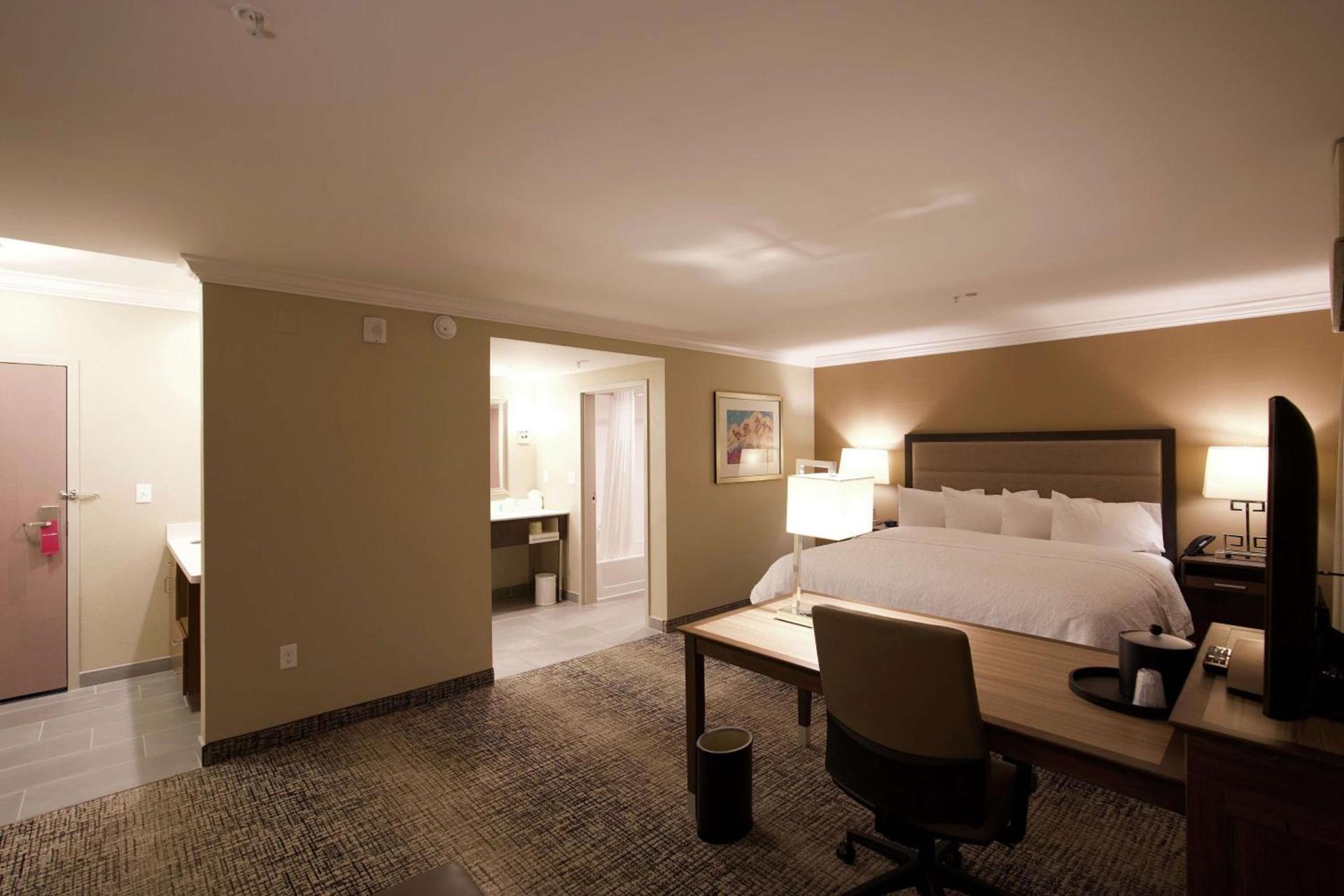 Hampton Inn & Suites Ridgeland photo 50