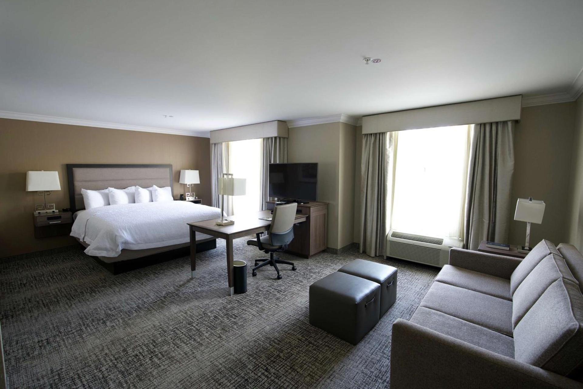 Hampton Inn & Suites Ridgeland photo 53