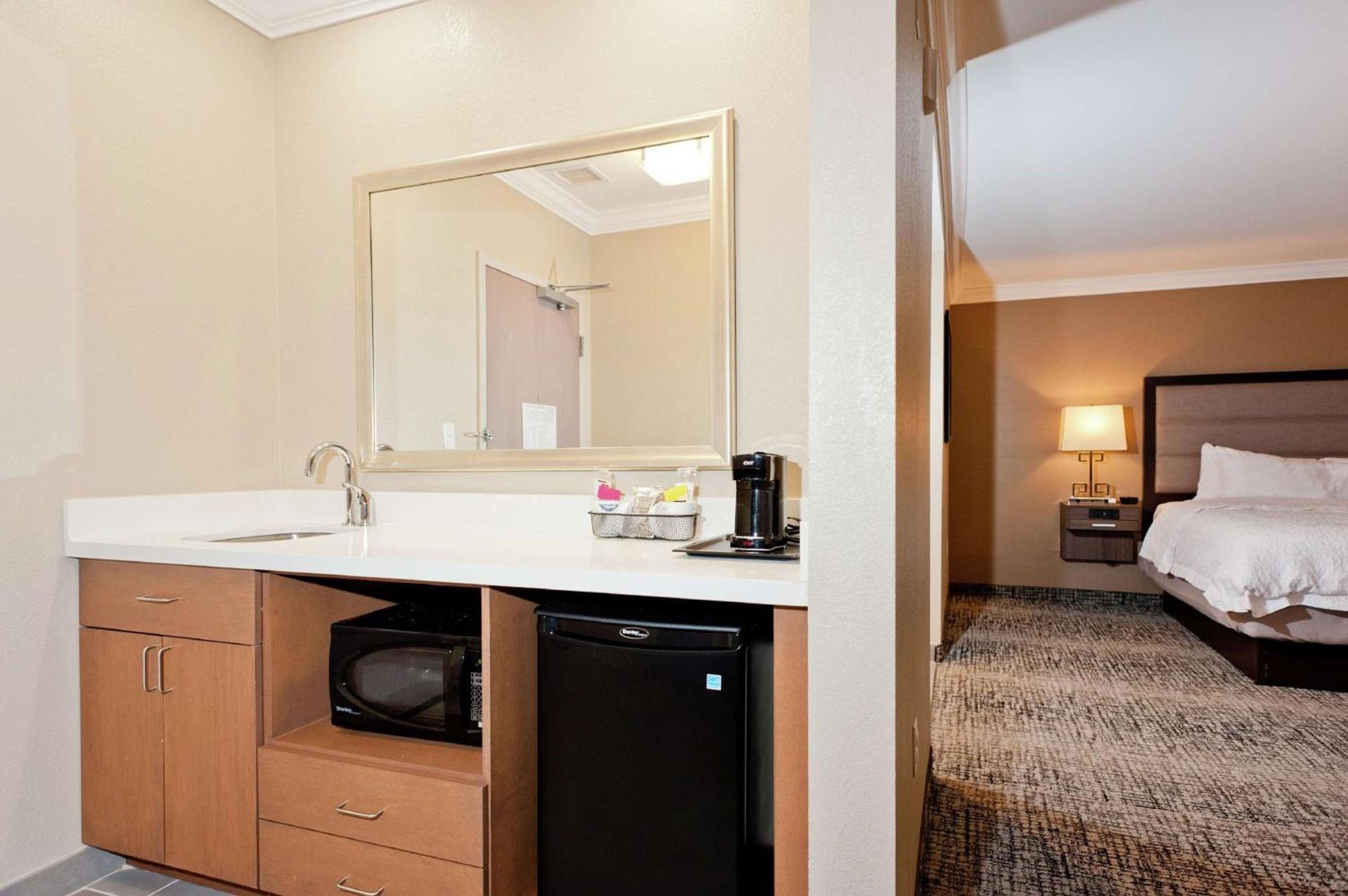 Hampton Inn & Suites Ridgeland photo 69