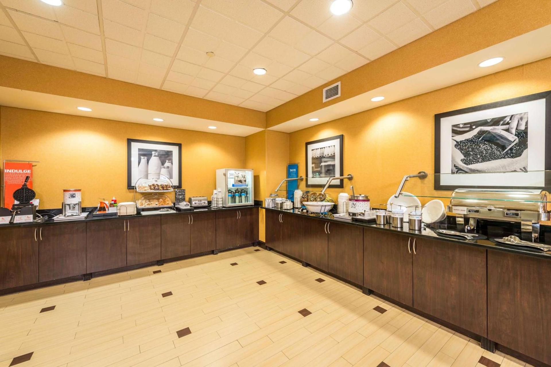 Hampton Inn & Suites Jacksonville South - Bartram Park photo 48