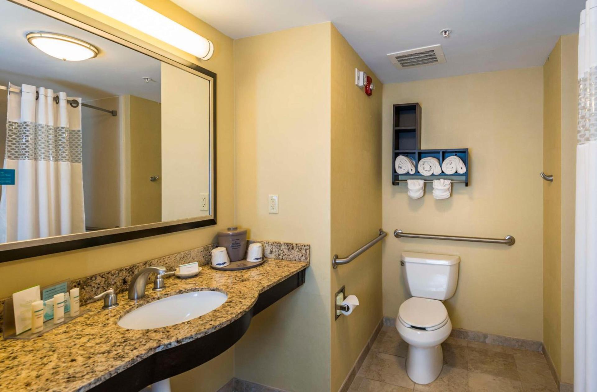 Hampton Inn & Suites Jacksonville South - Bartram Park photo 61
