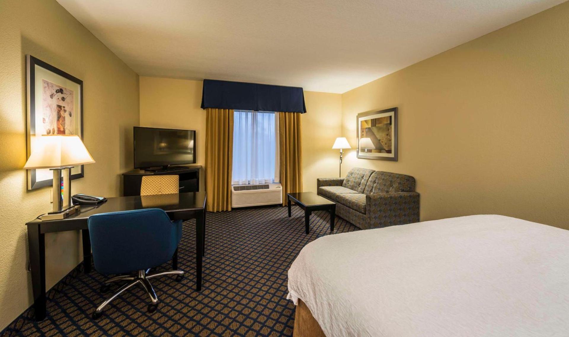 Hampton Inn & Suites Jacksonville South - Bartram Park photo 62