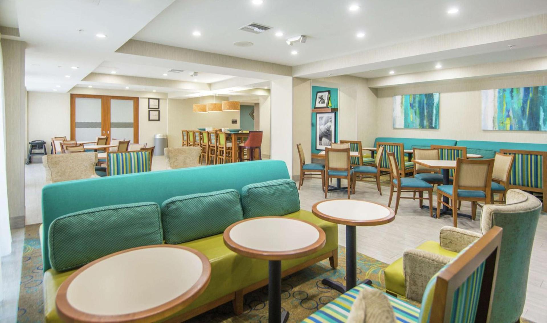 Hampton Inn Jacksonville South/I-95 at JTB photo 18