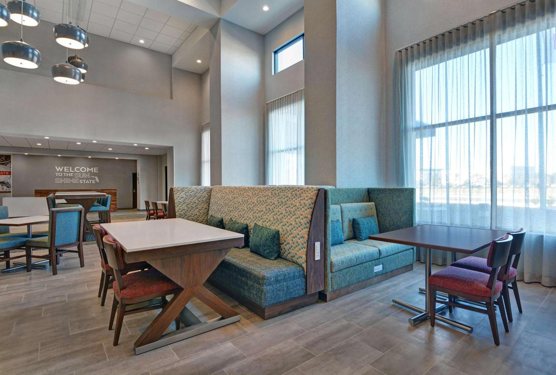 Hampton Inn & Suites Middleburg, Fl photo 4