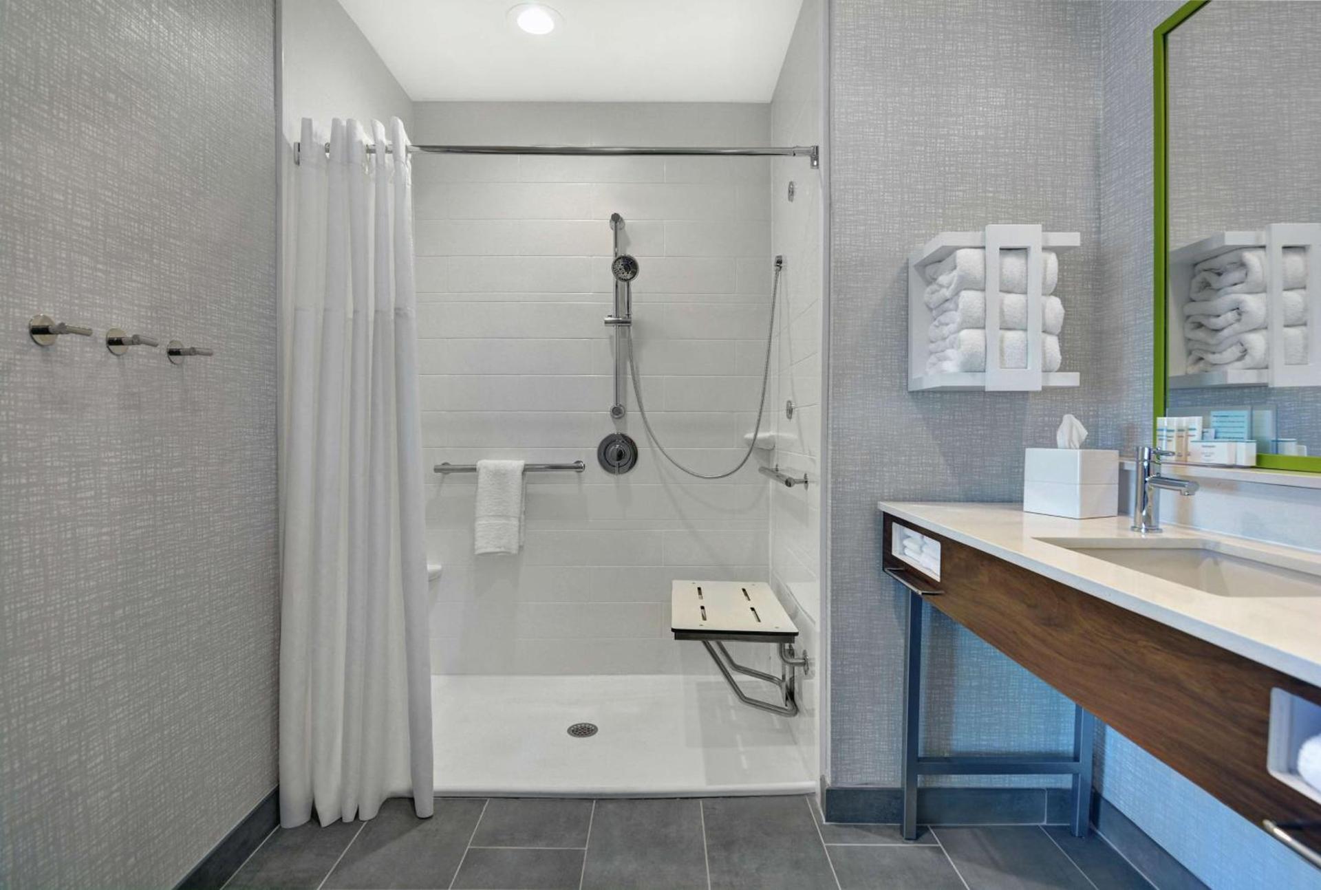 Hampton Inn & Suites Middleburg, Fl photo 25
