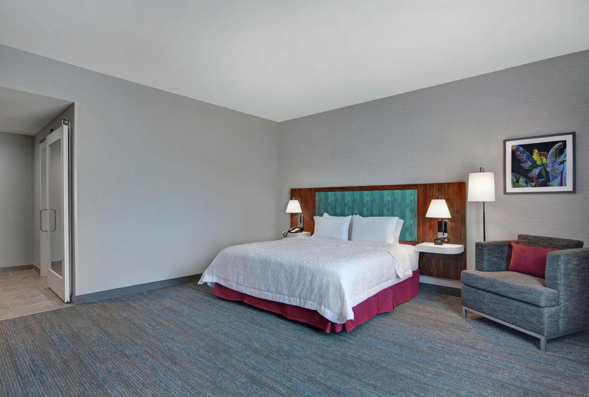 Hampton Inn & Suites Middleburg, Fl photo 35