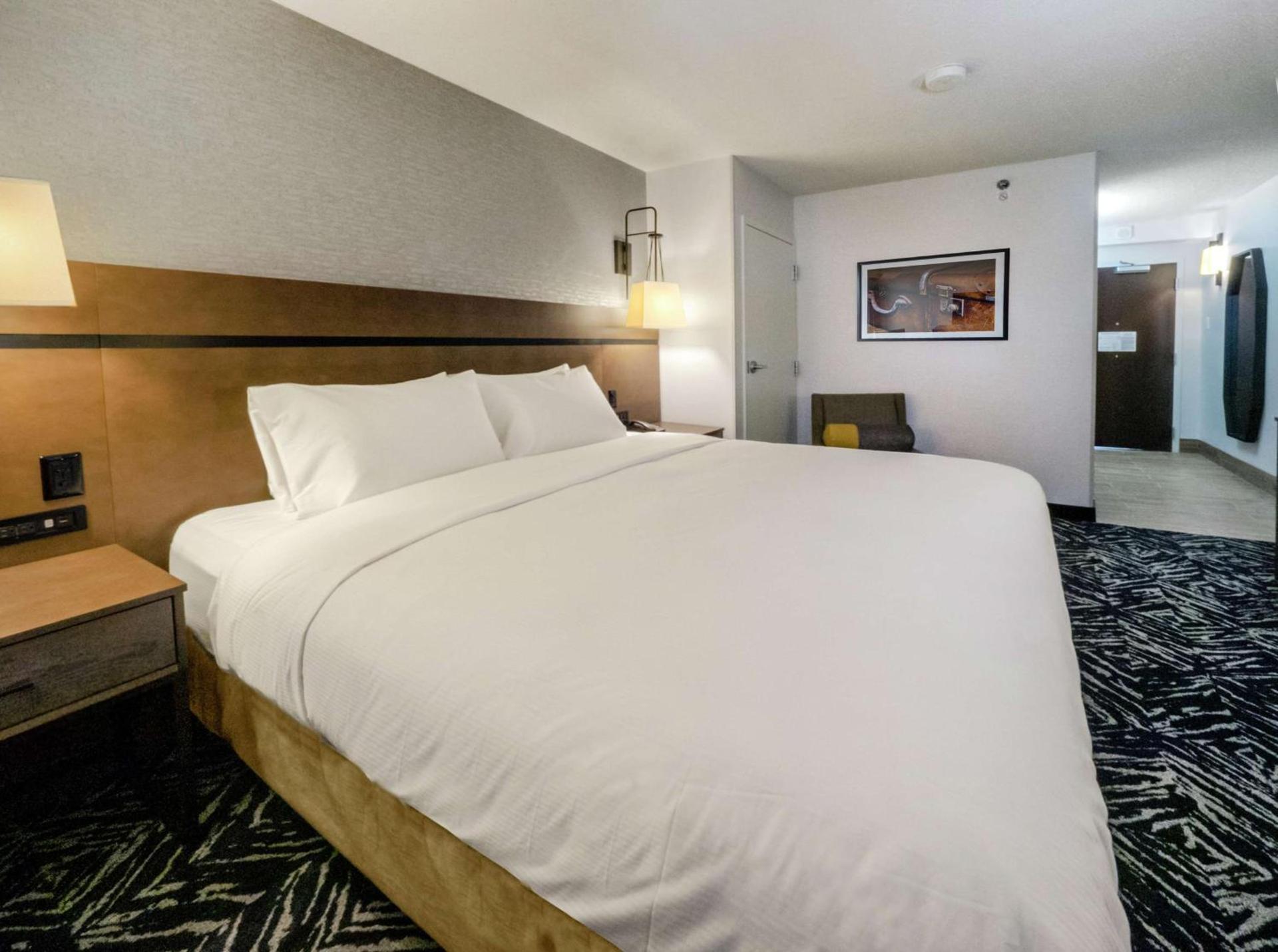 Doubletree By Hilton Jamestown, Ny photo 35
