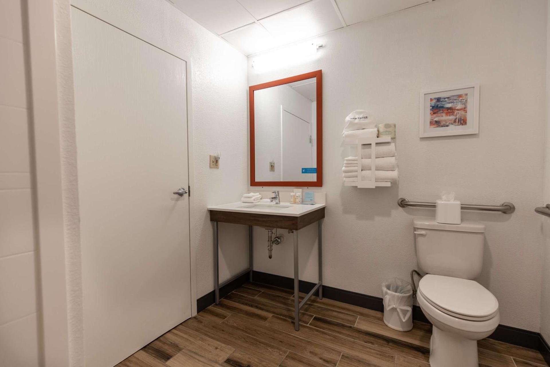 Hampton Inn by Hilton of Kuttawa Eddyville photo 51