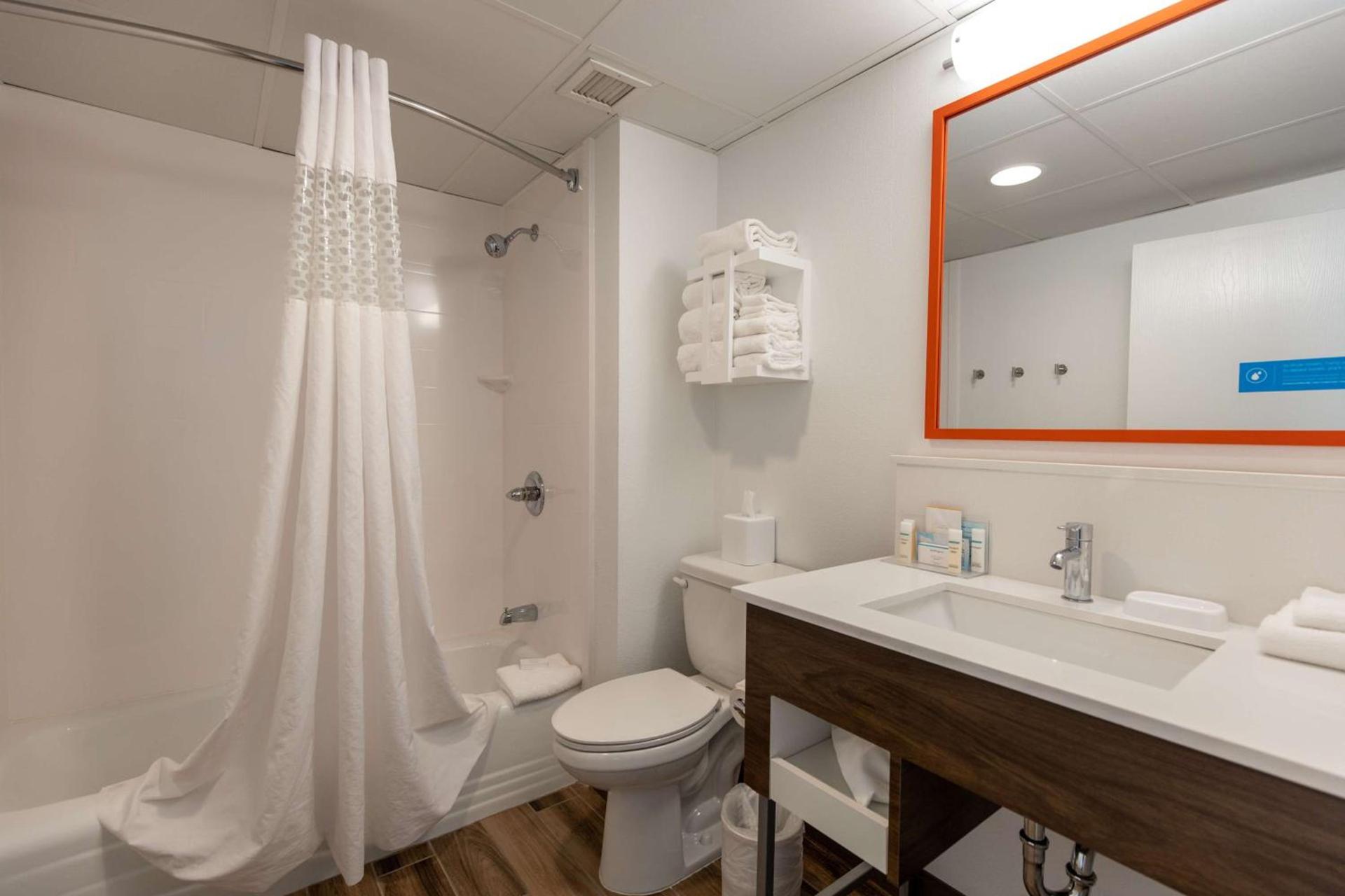 Hampton Inn by Hilton of Kuttawa Eddyville photo 59
