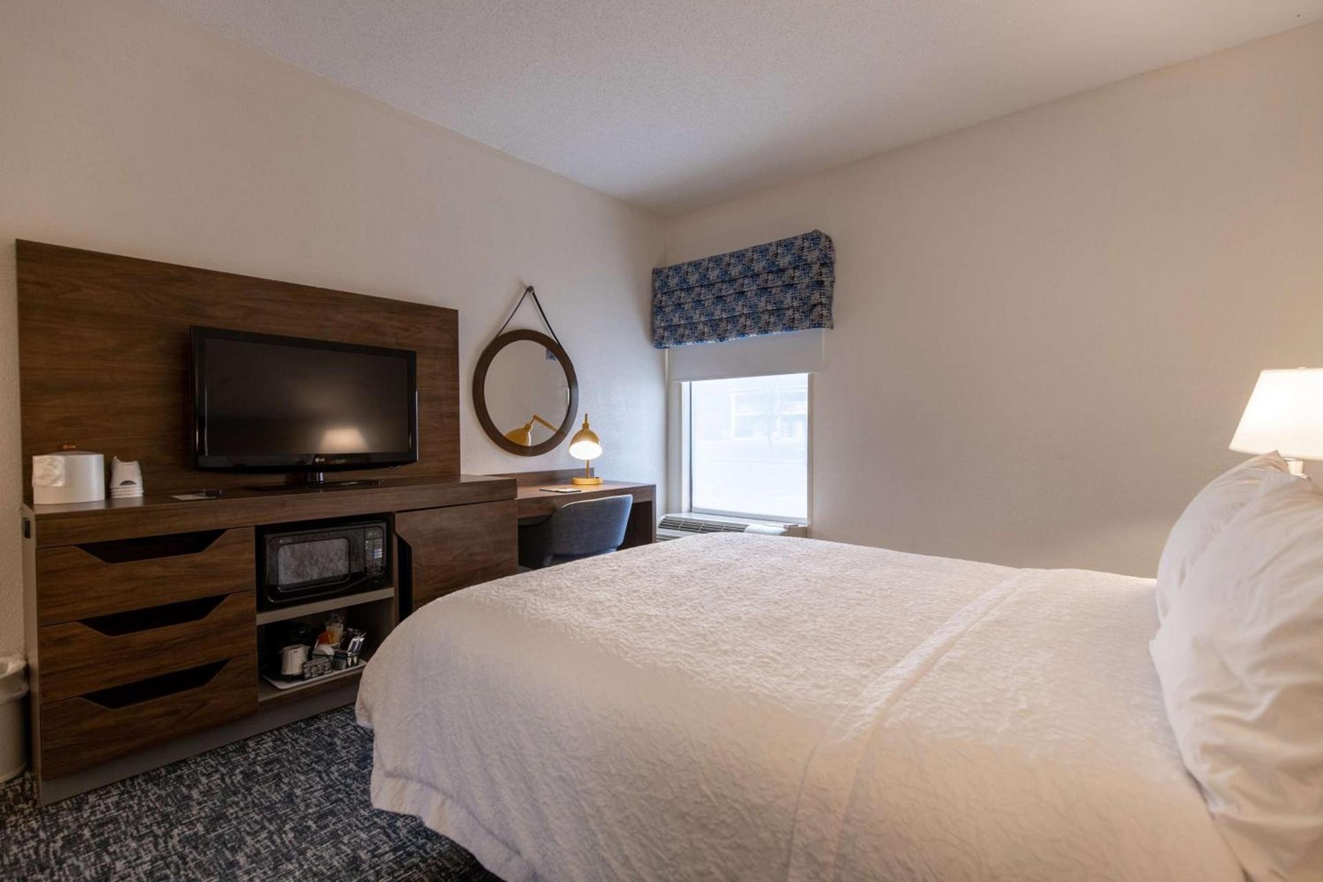 Hampton Inn by Hilton of Kuttawa Eddyville photo 67