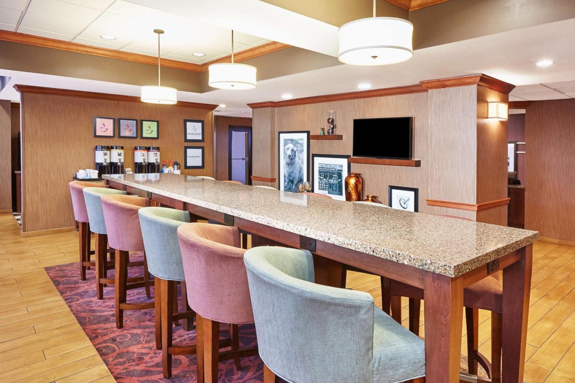 Hampton Inn Lafayette photo 8