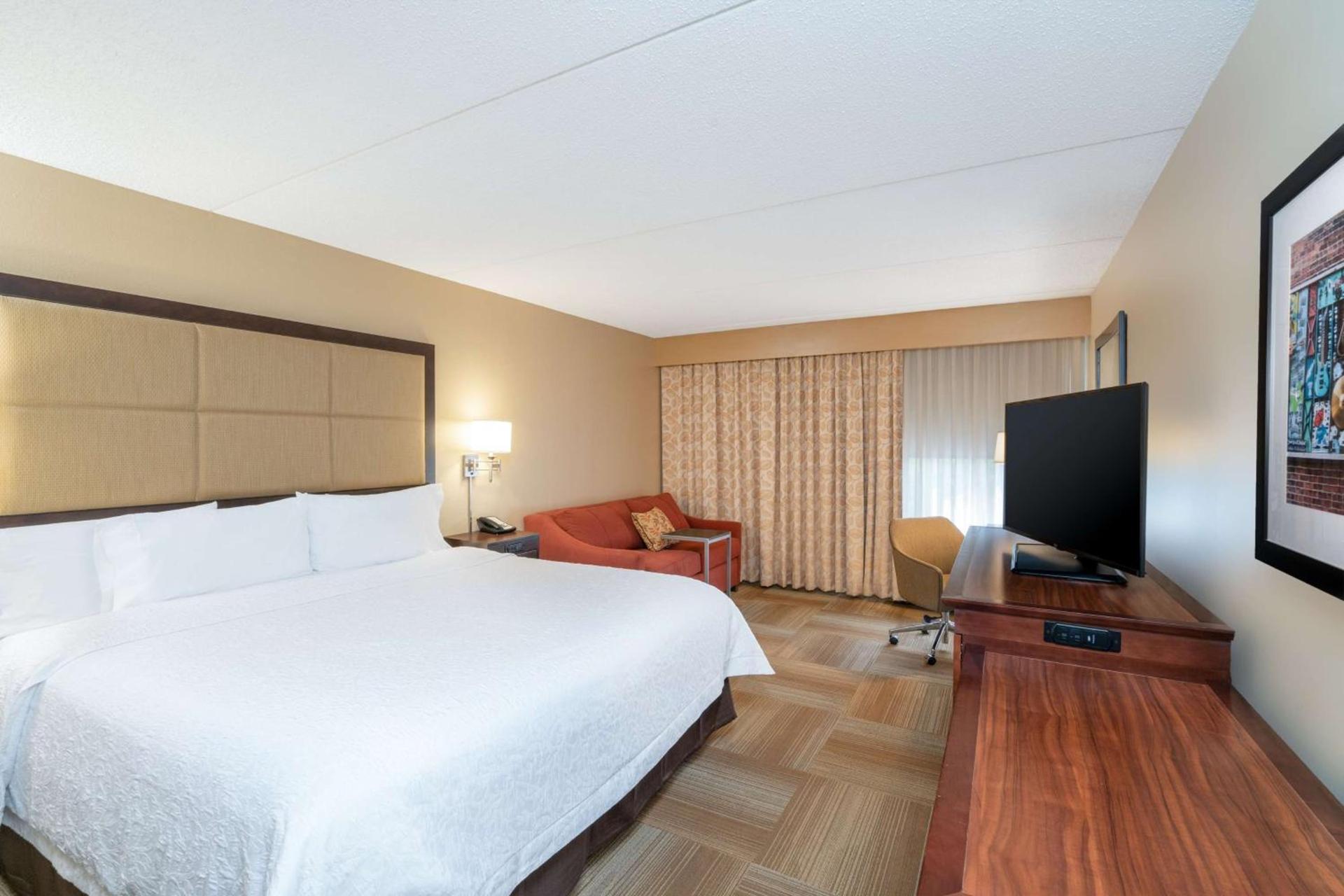 Hampton Inn Lafayette photo 20