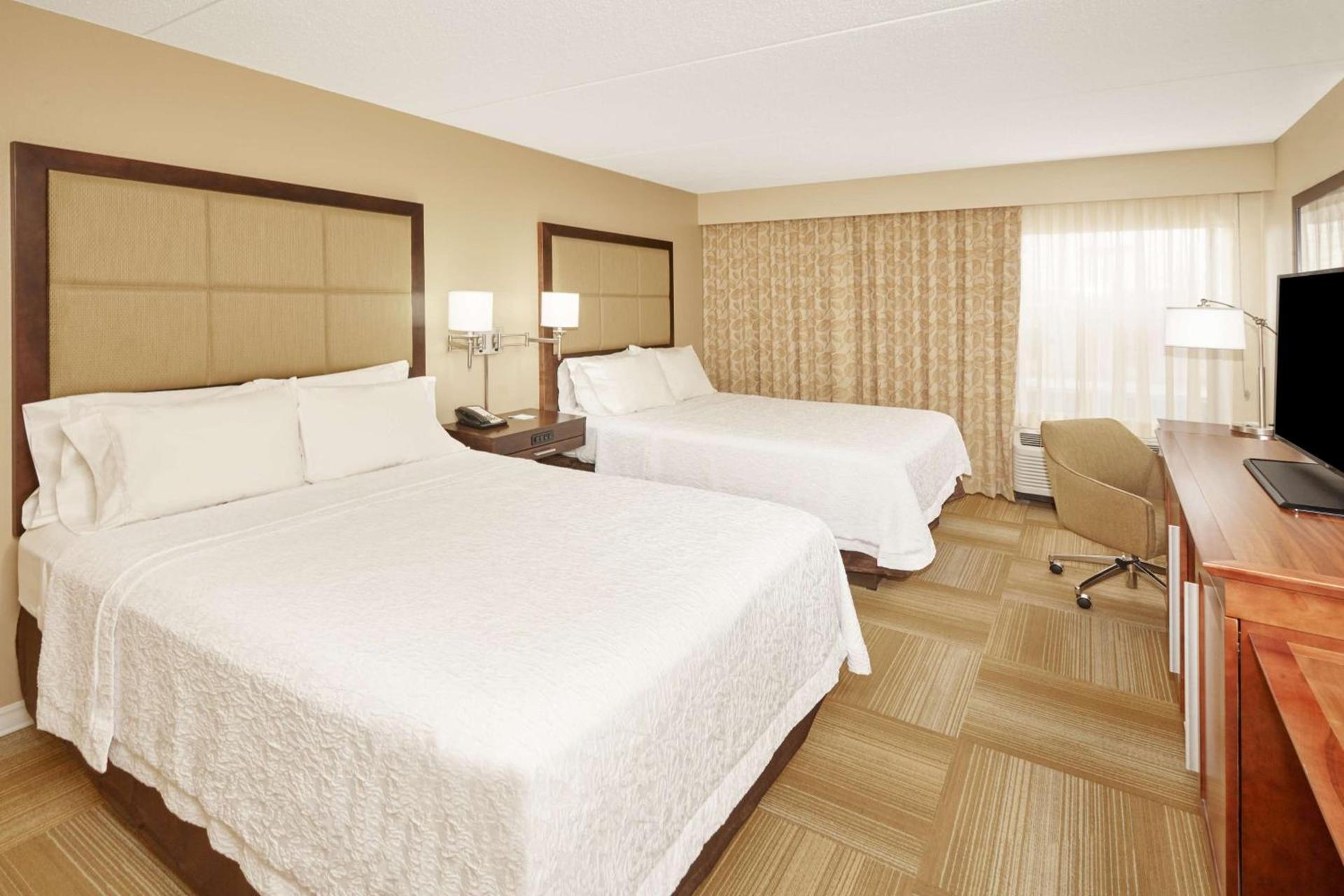 Hampton Inn Lafayette photo 32