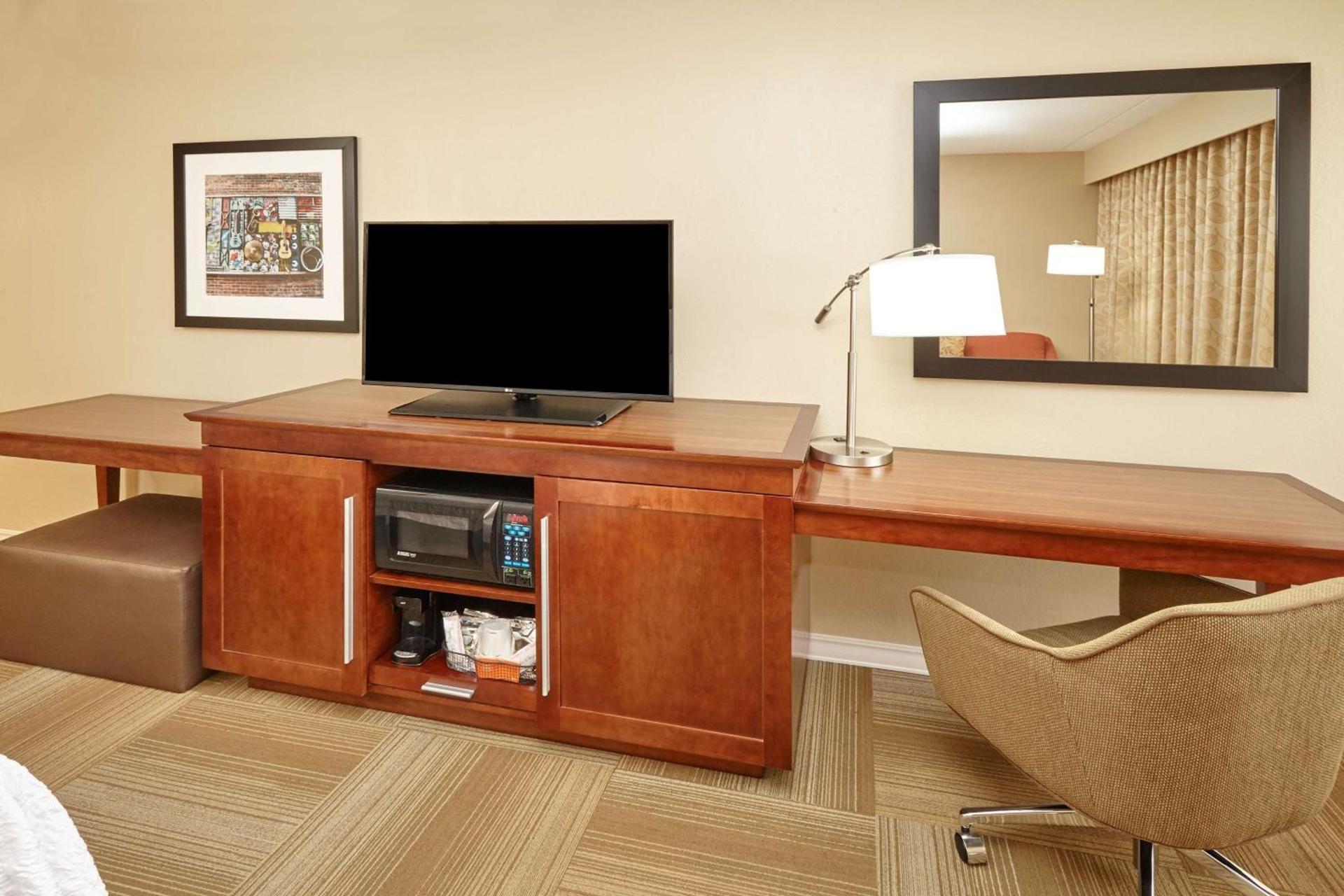 Hampton Inn Lafayette photo 41