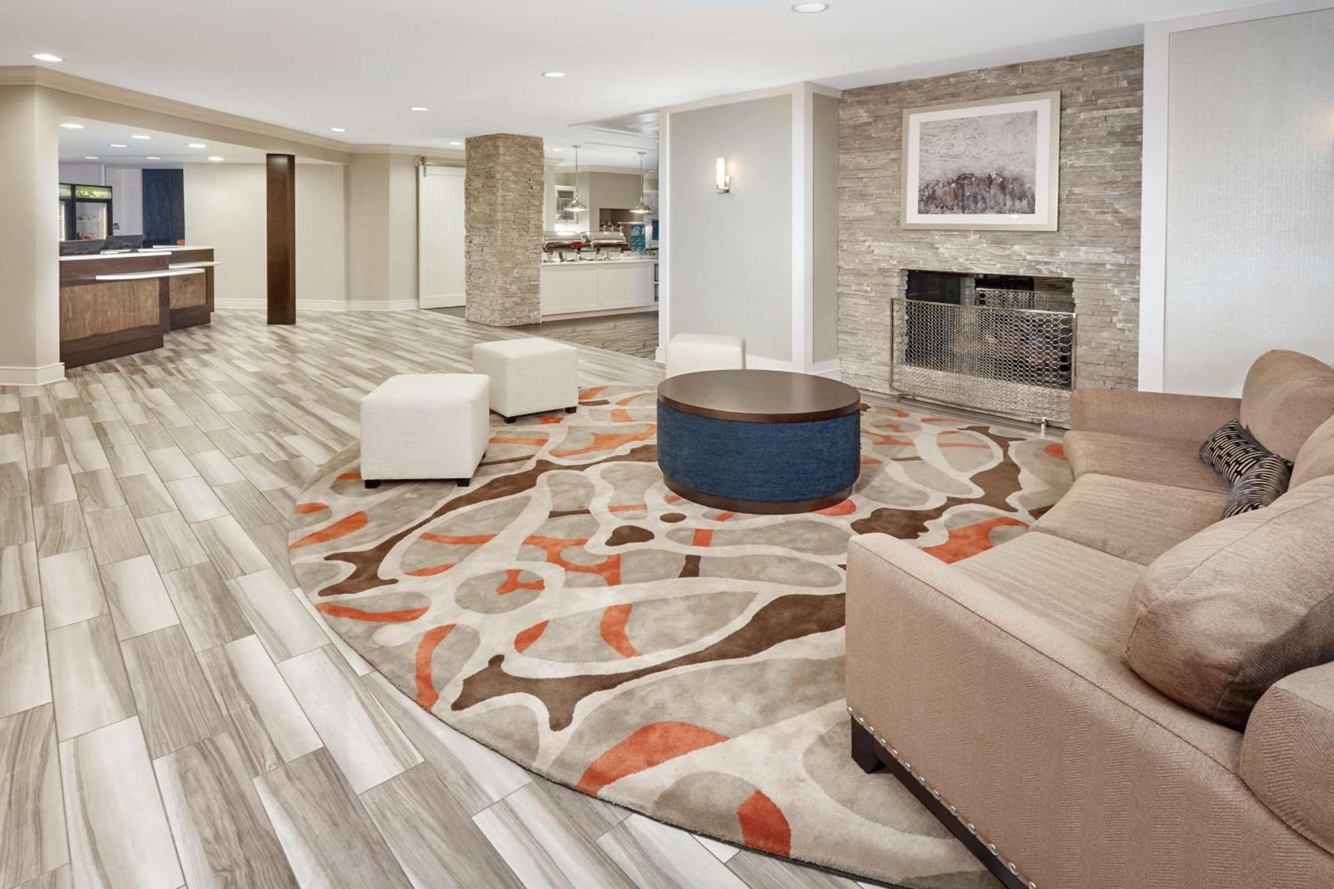 Homewood Suites Lafayette photo 3