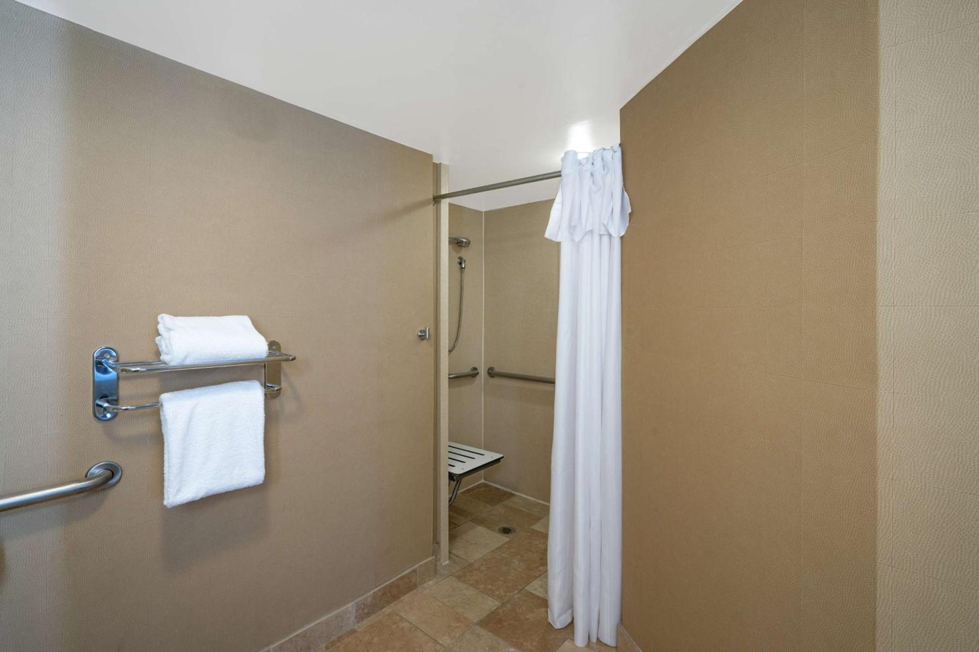 Homewood Suites Lafayette photo 10