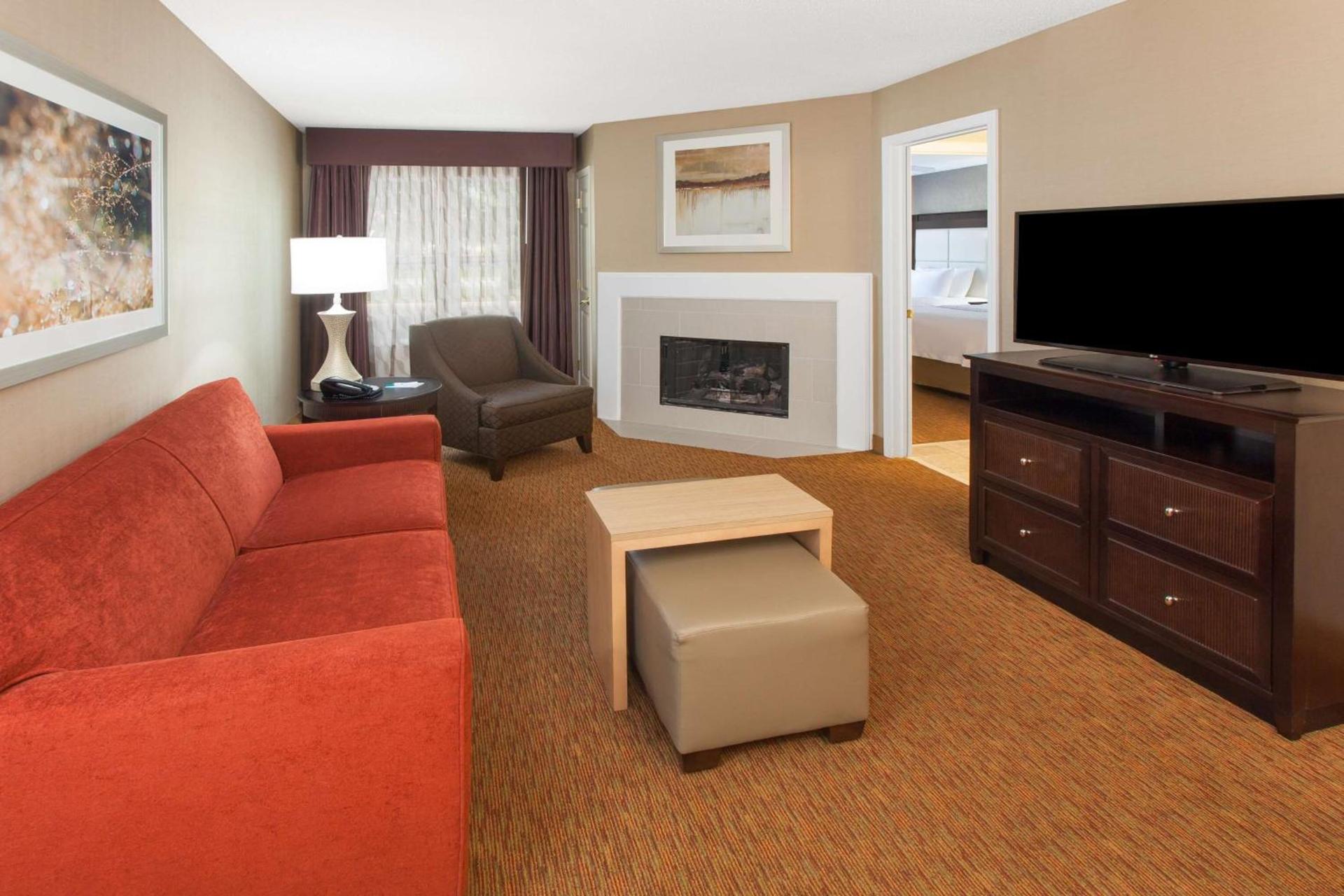 Homewood Suites Lafayette photo 22