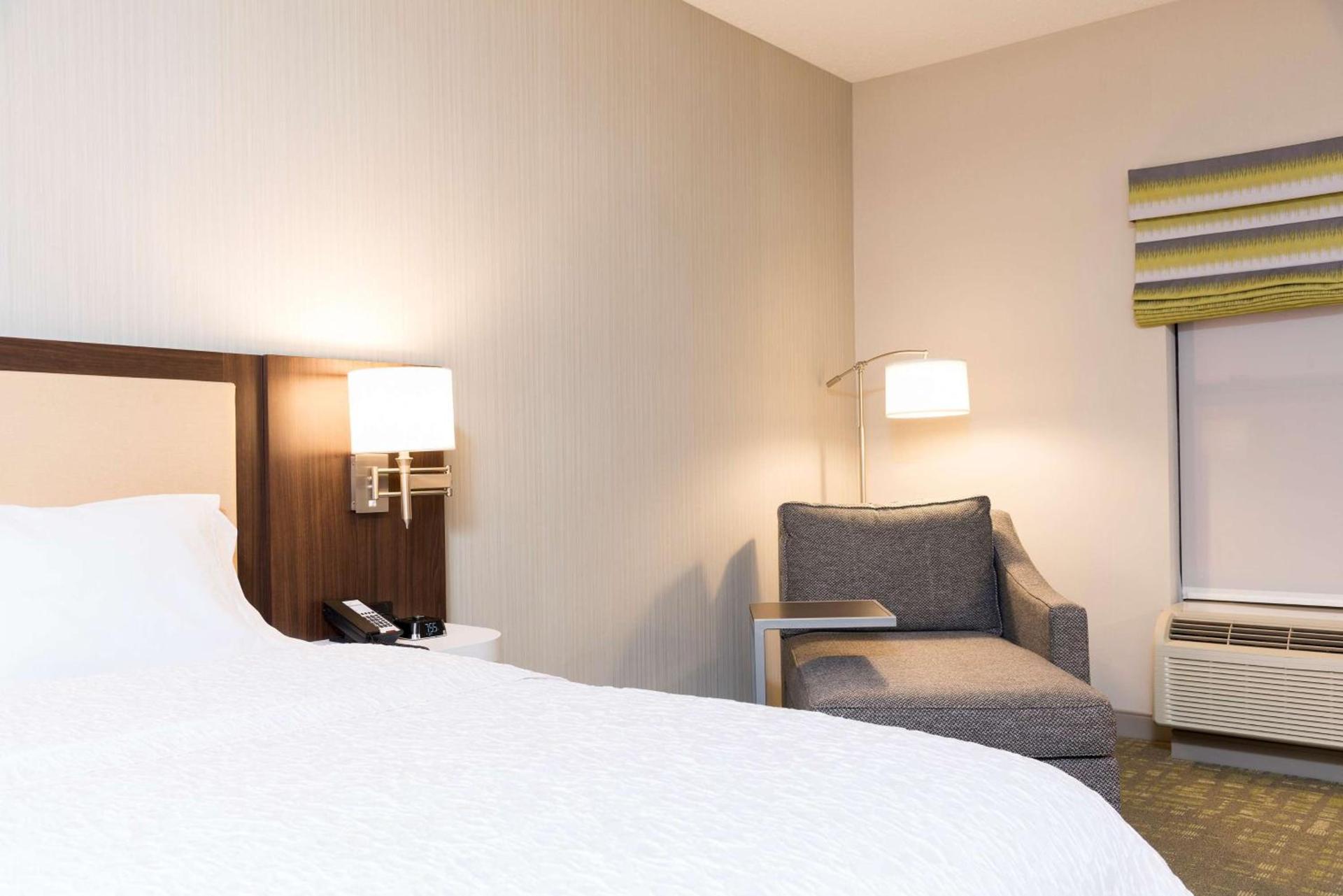 Hampton Inn & Suites East Lansing photo 33