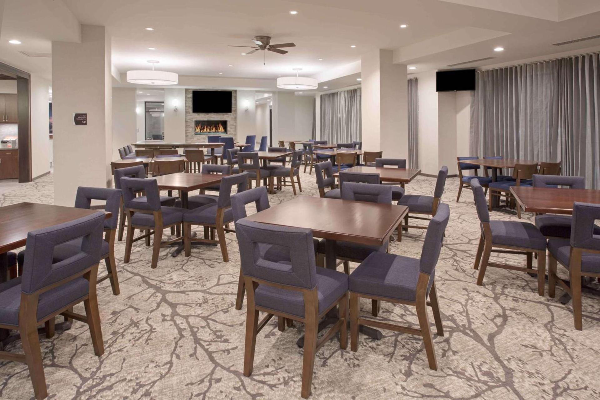 Homewood Suites By Hilton Las Vegas City Center photo 10