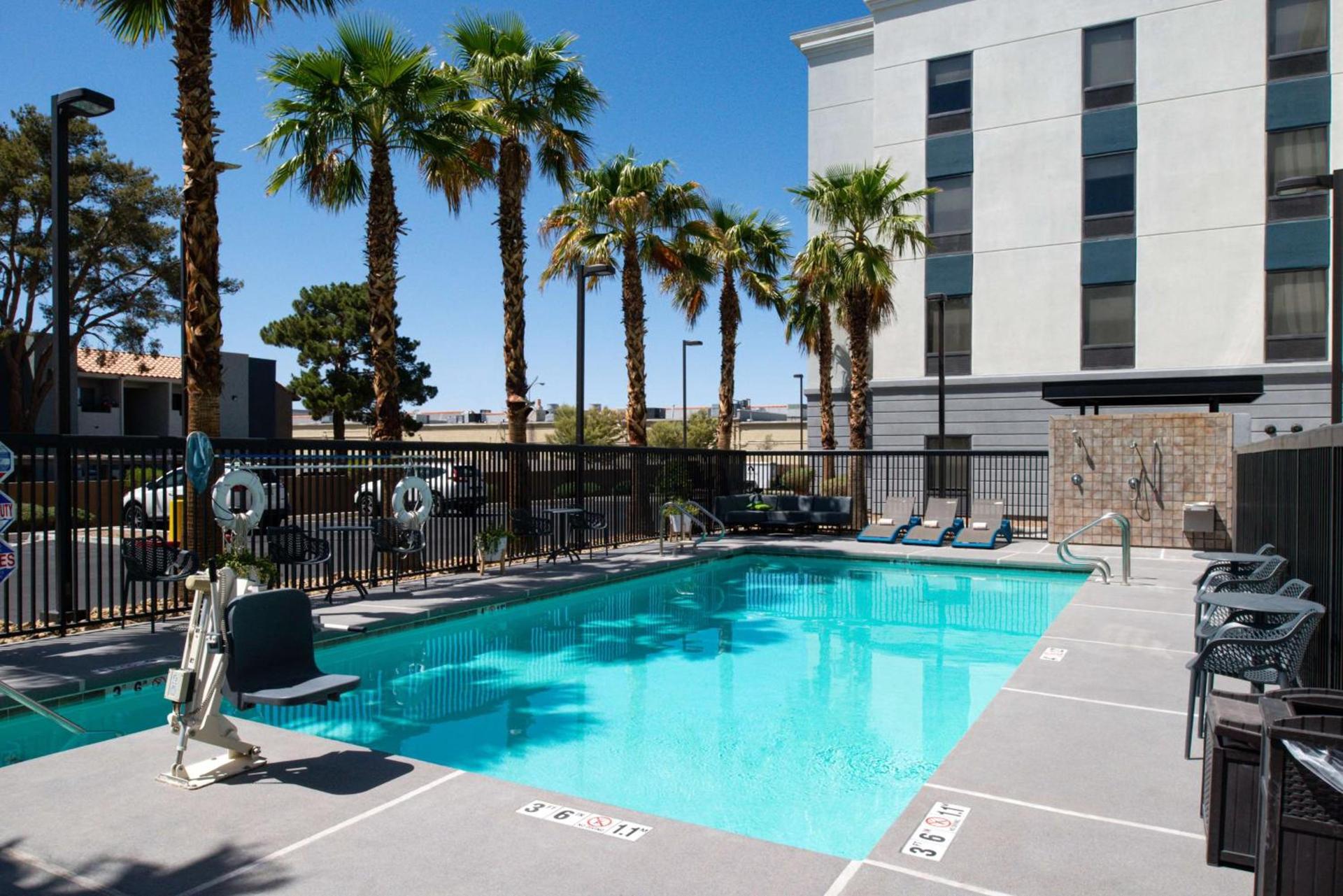 Hampton Inn & Suites Las Vegas Airport photo 8