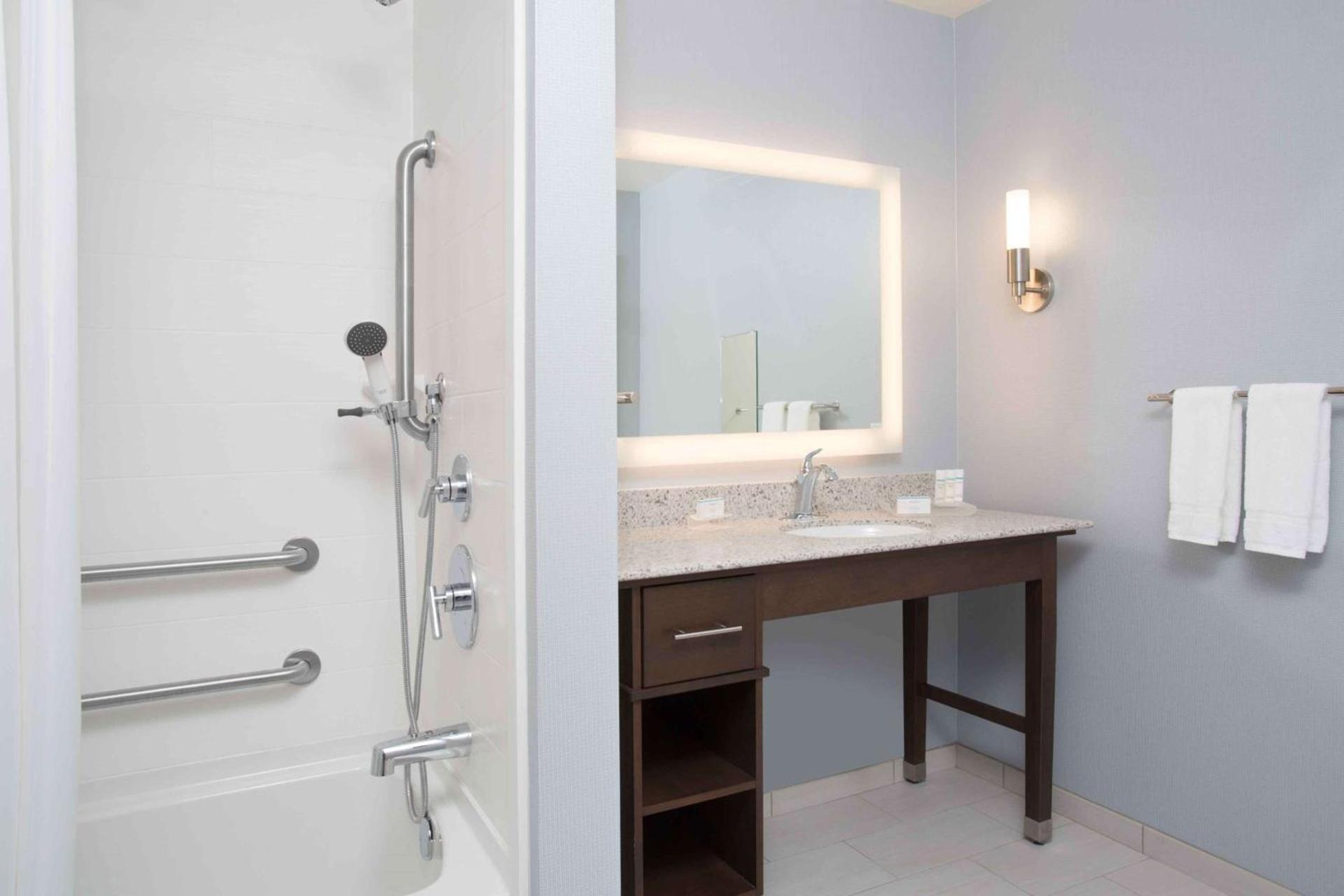 Homewood Suites By Hilton Las Vegas City Center photo 30