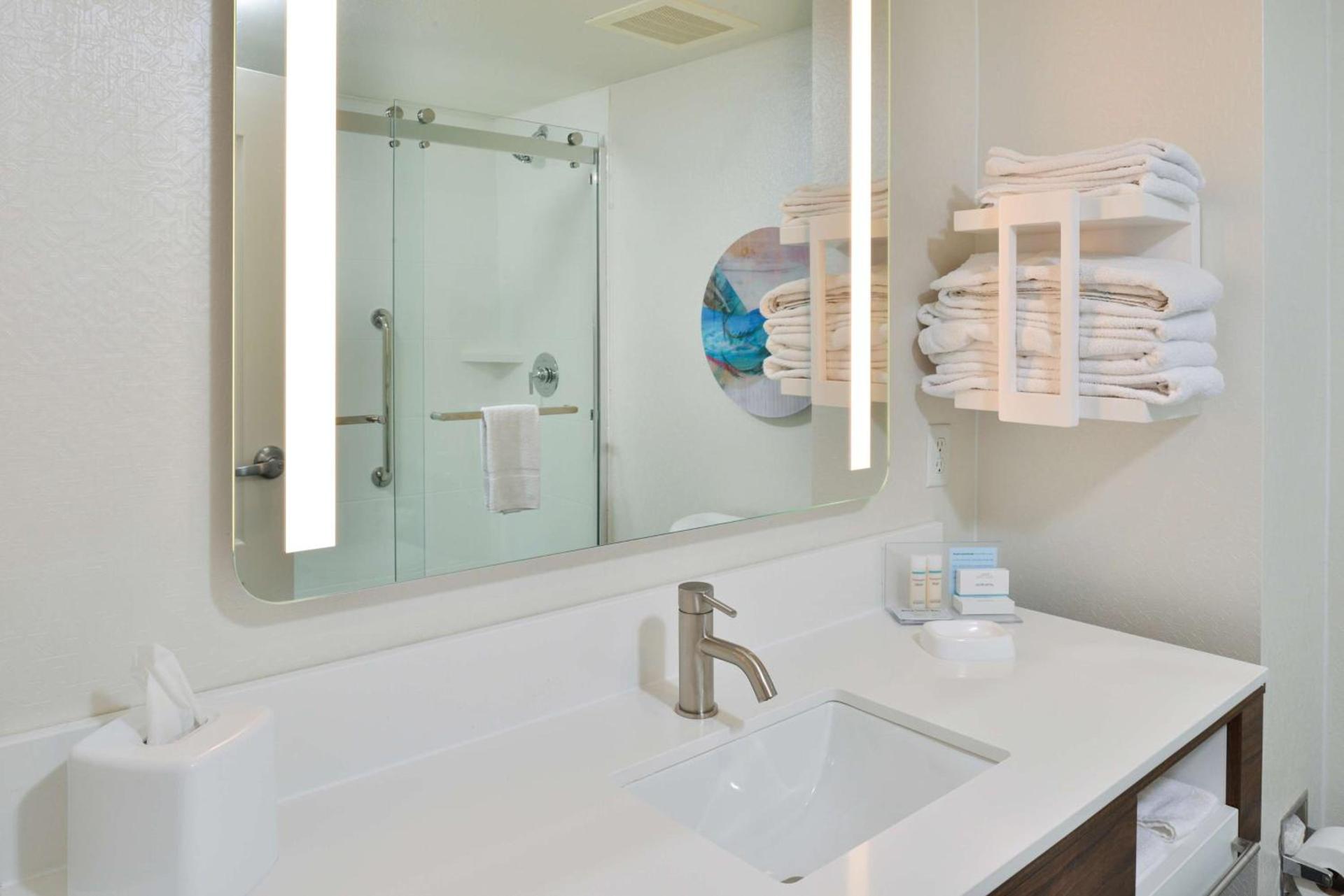 Hampton Inn & Suites Las Vegas Airport photo 15