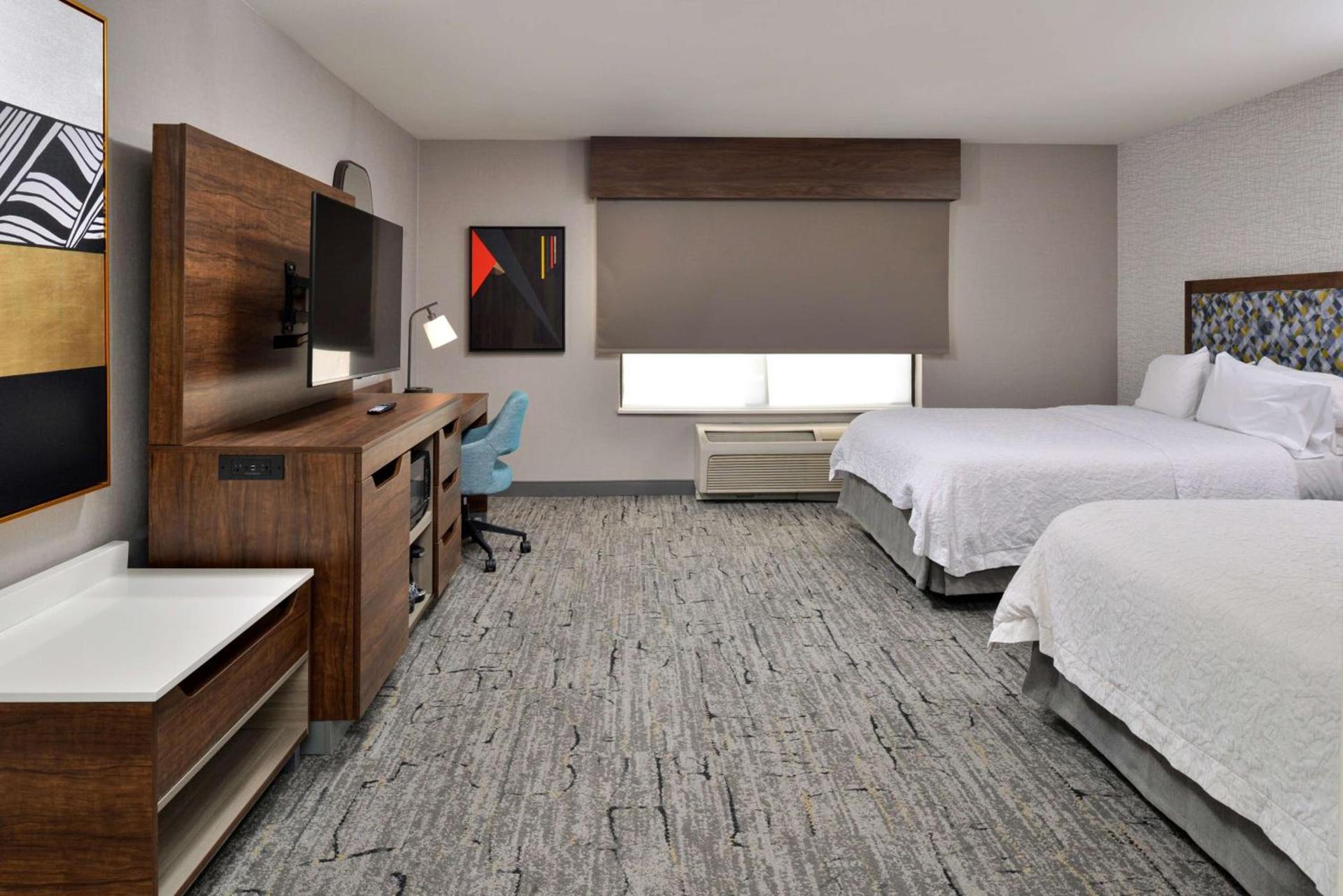 Hampton Inn & Suites Las Vegas Airport photo 16
