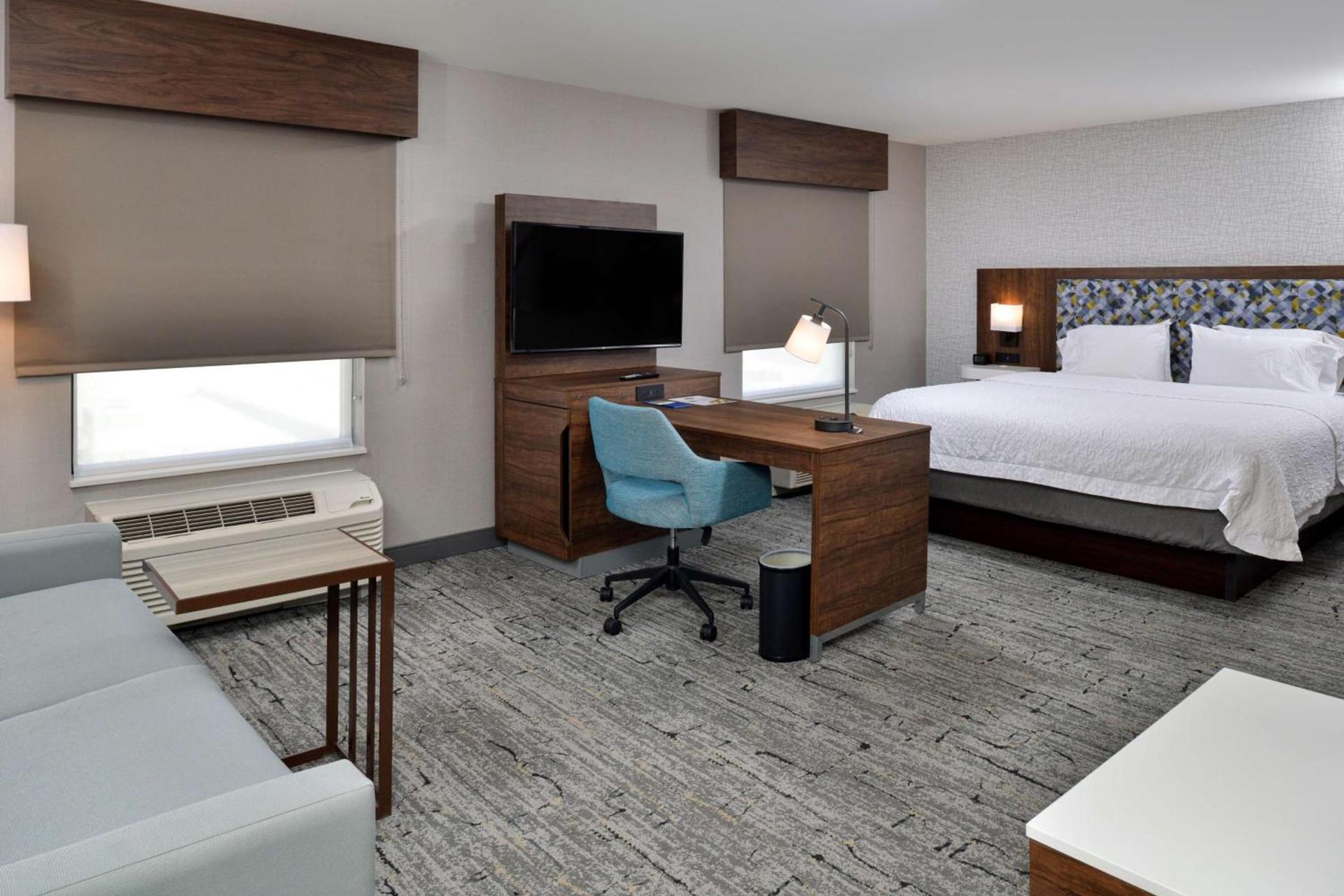 Hampton Inn & Suites Las Vegas Airport photo 28
