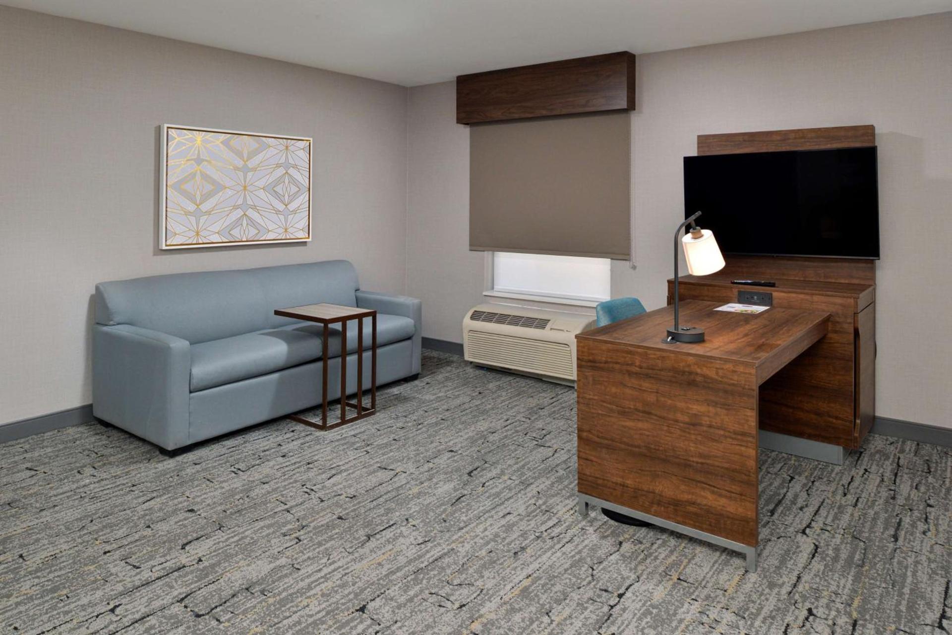 Hampton Inn & Suites Las Vegas Airport photo 31