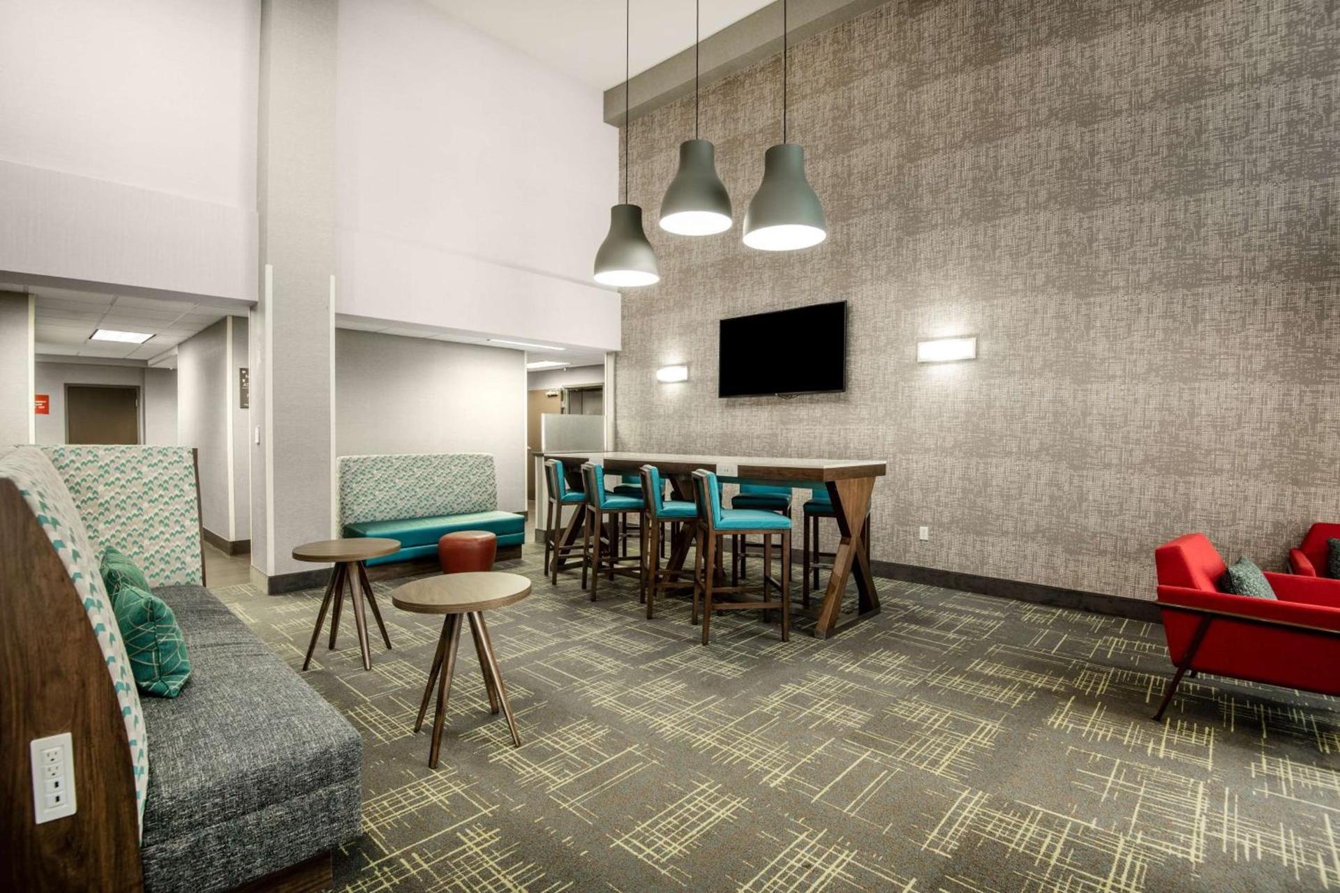 Hampton Inn & Suites Las Vegas-Henderson photo 12