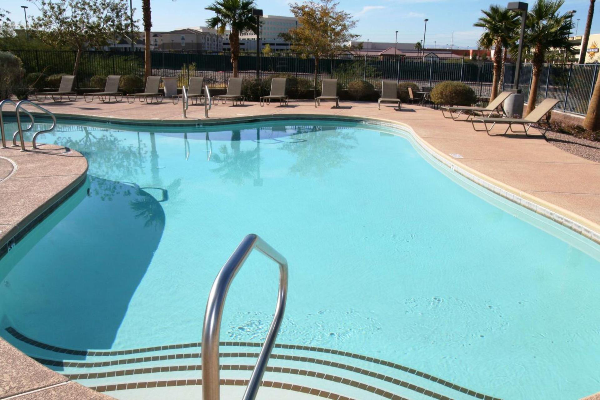 Hampton Inn & Suites Las Vegas-Henderson photo 16