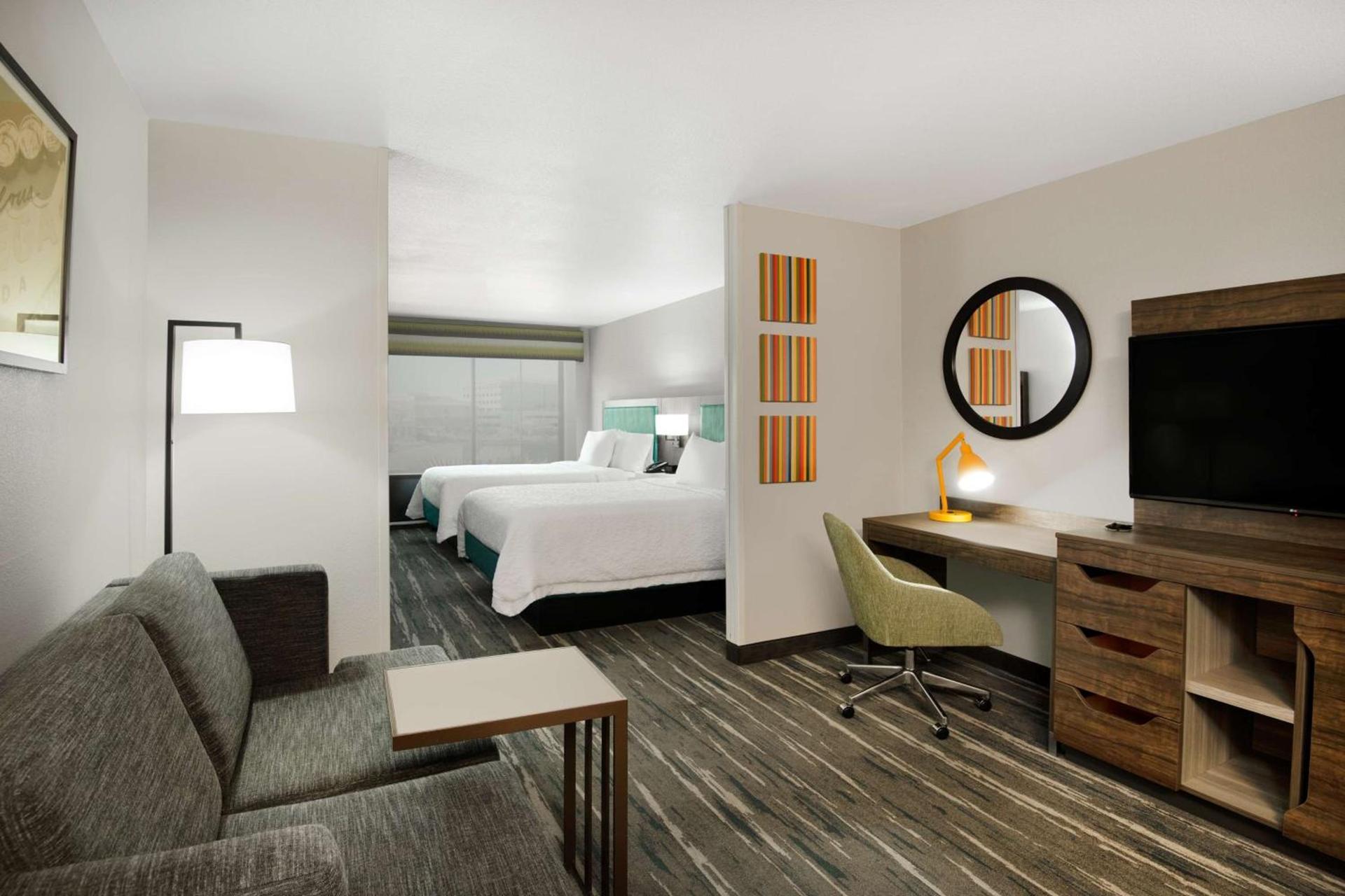 Hampton Inn & Suites Las Vegas-Henderson photo 28