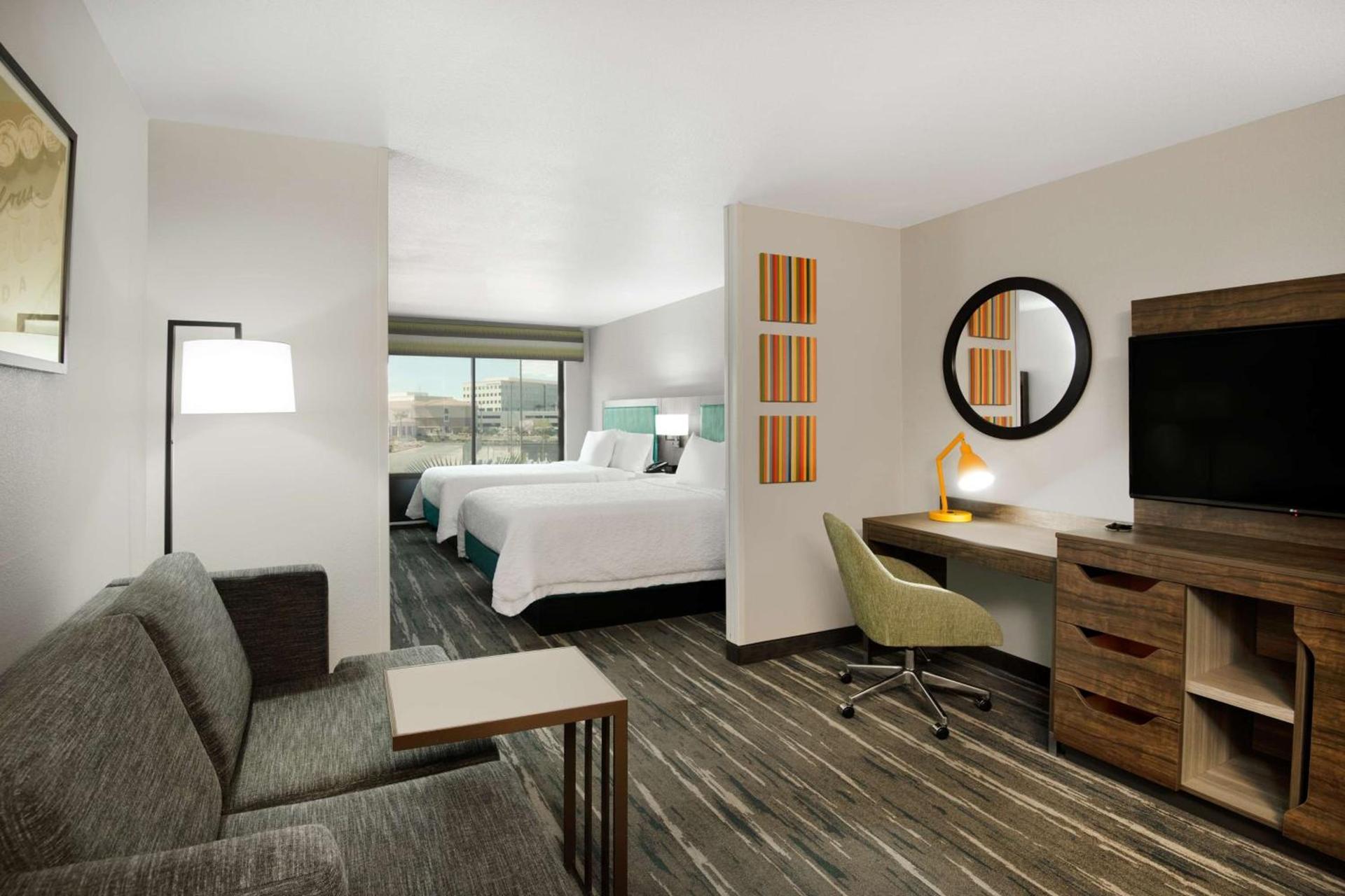 Hampton Inn & Suites Las Vegas-Henderson photo 32