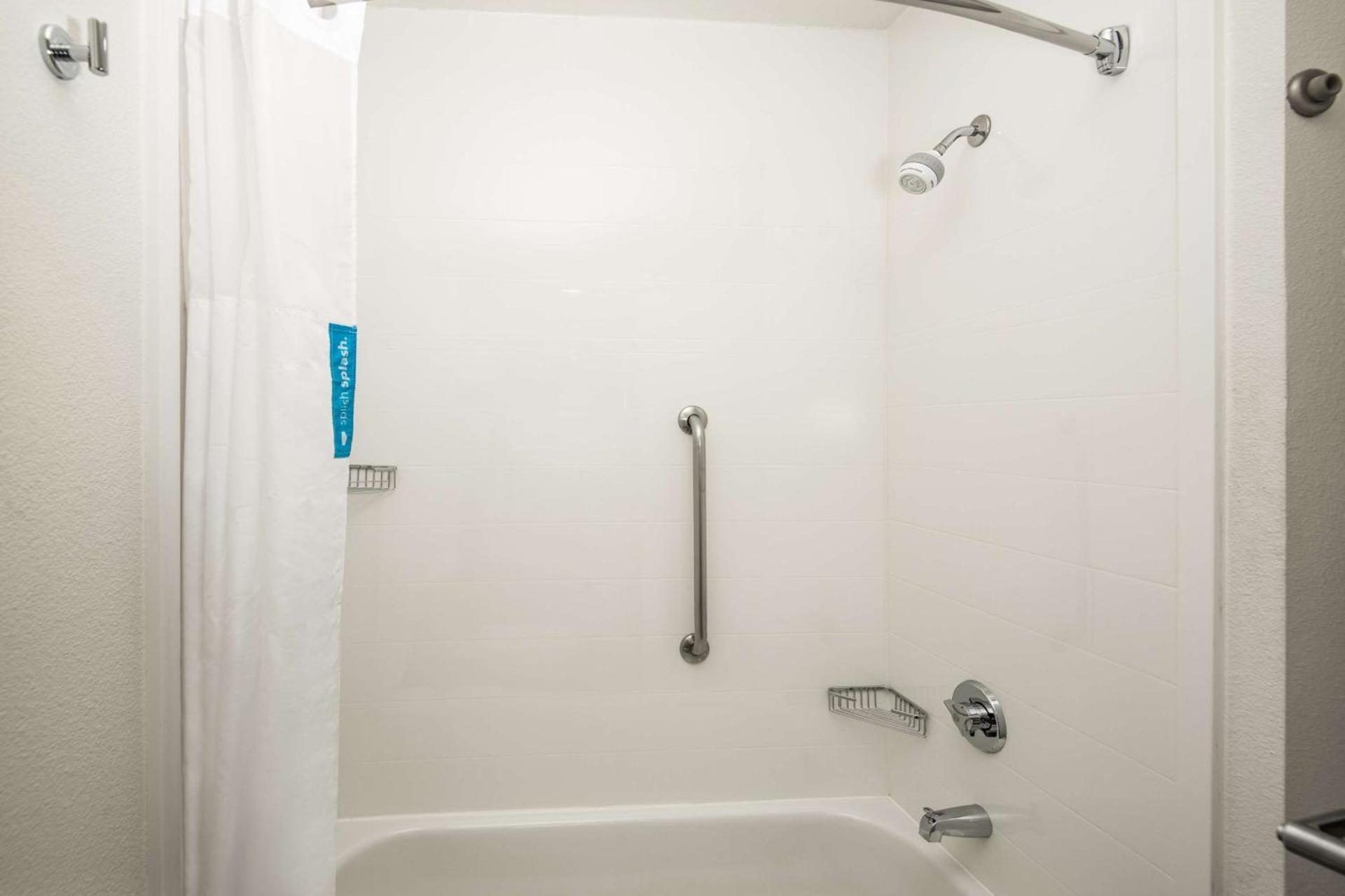 Hampton Inn & Suites Las Vegas-Henderson photo 34