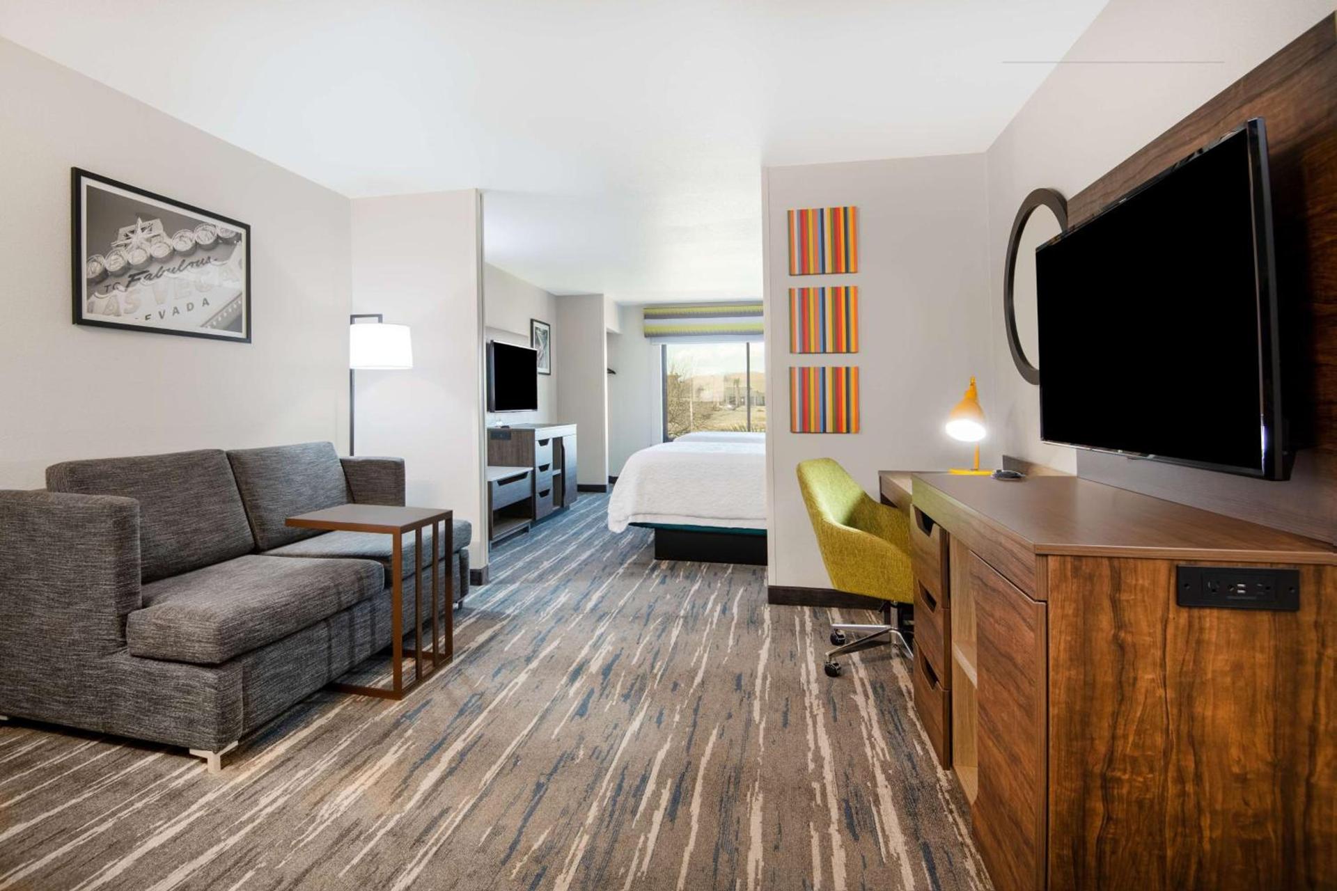 Hampton Inn & Suites Las Vegas-Henderson photo 37