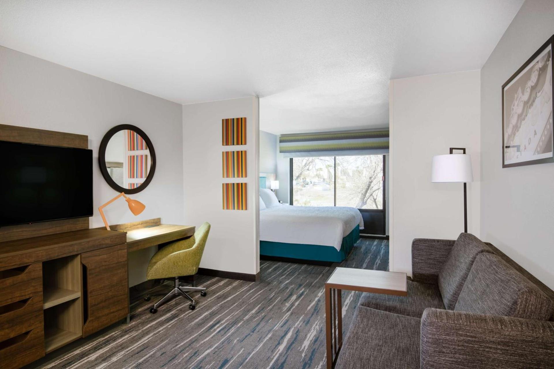 Hampton Inn & Suites Las Vegas-Henderson photo 38