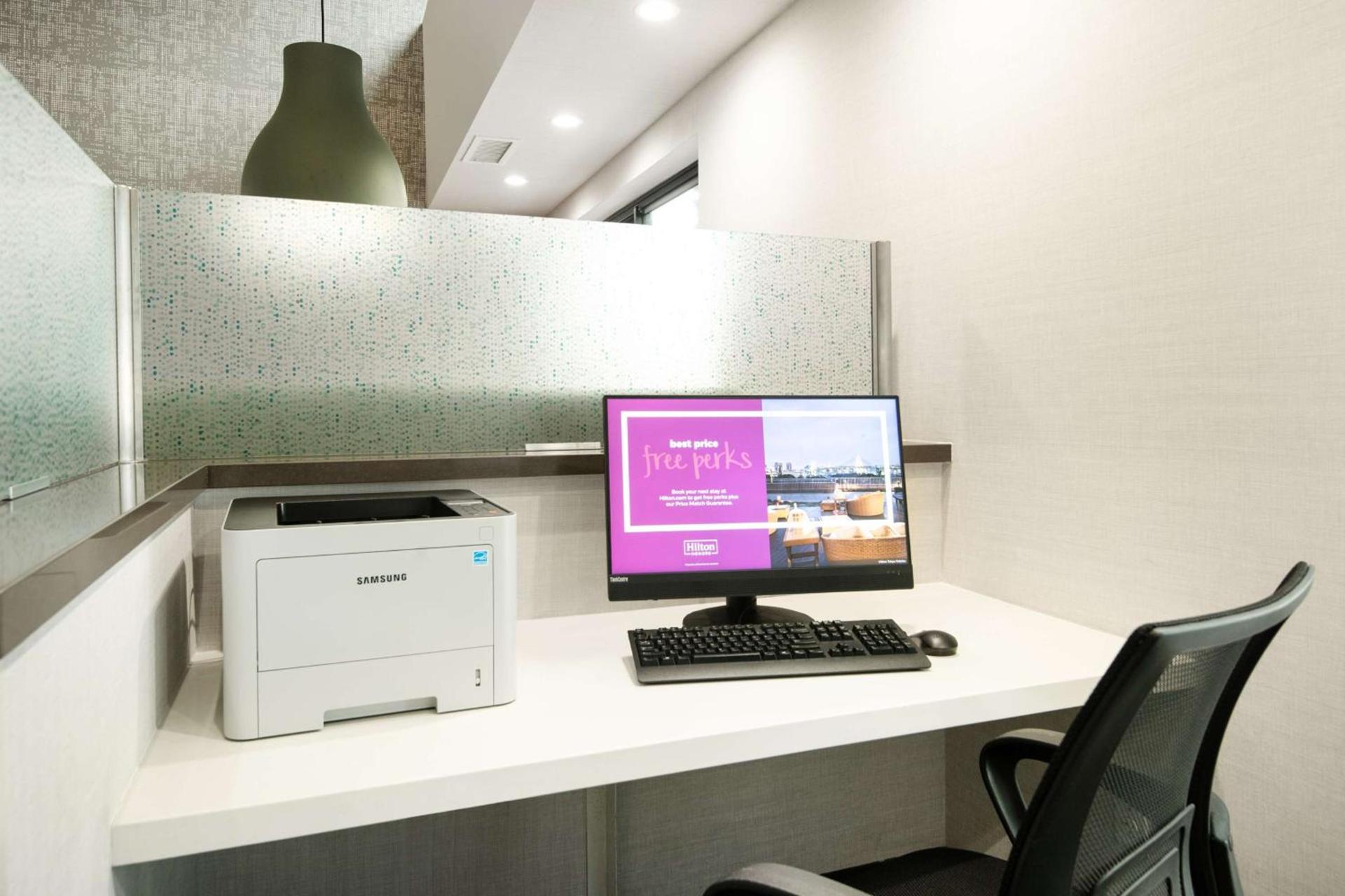 Hampton Inn & Suites Las Vegas-Henderson photo 41