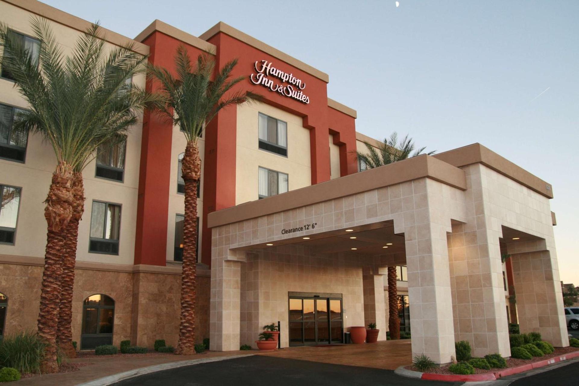 Hampton Inn & Suites Las Vegas South photo 1