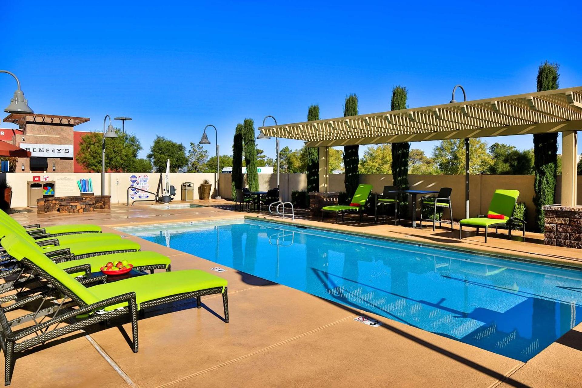 Hampton Inn & Suites Las Vegas South photo 5