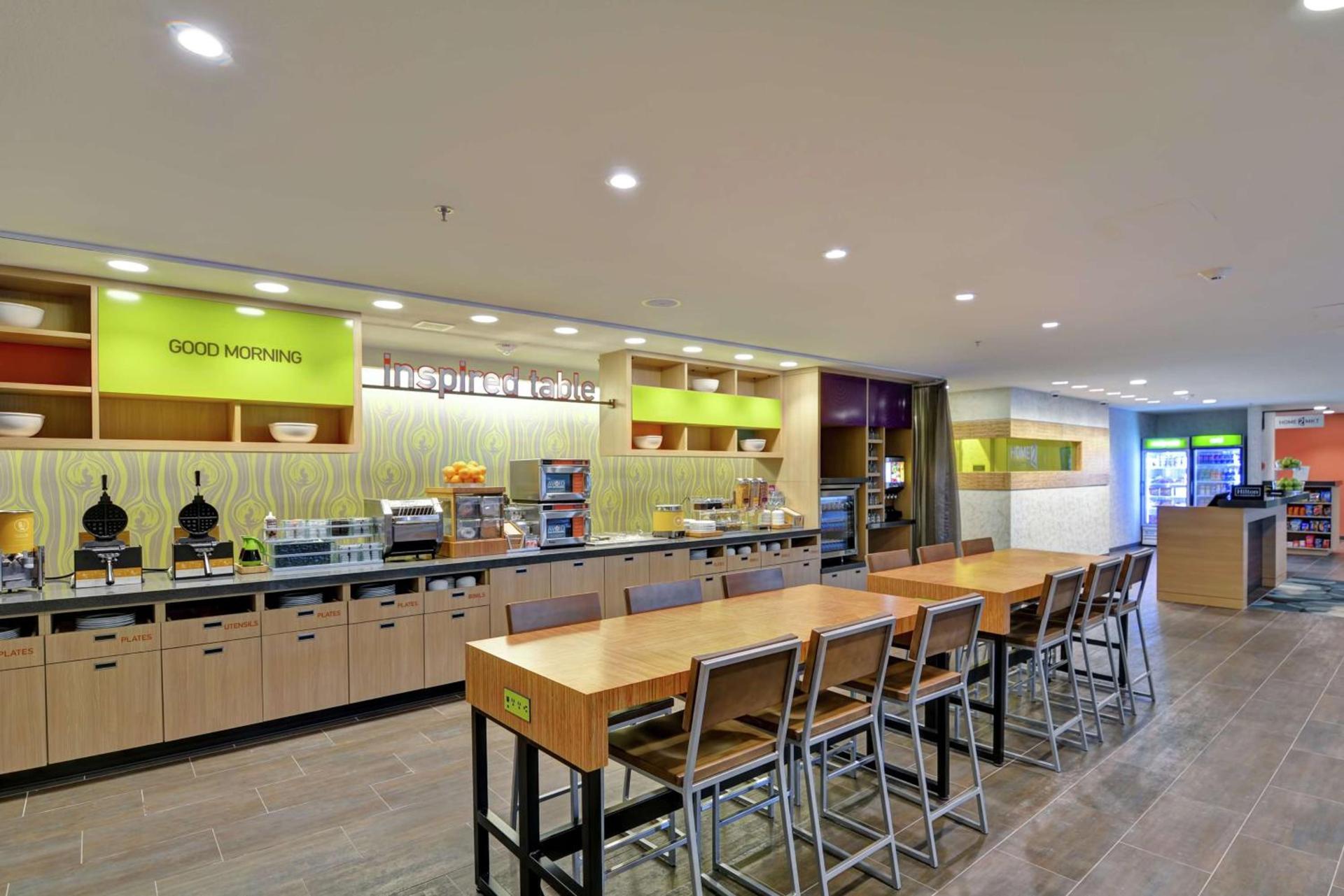 Home2 Suites By Hilton Las Vegas Strip South photo 13