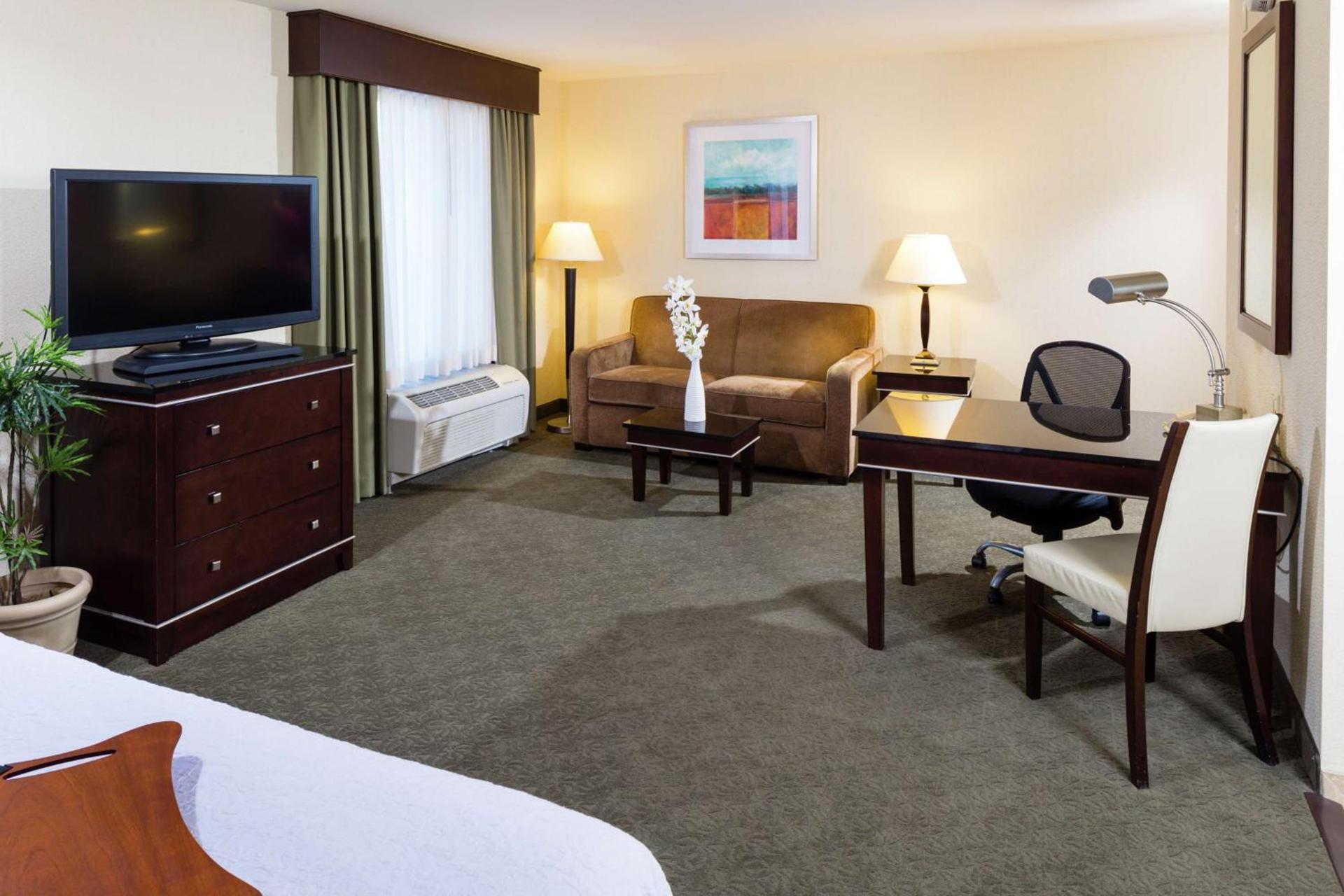 Hampton Inn & Suites Las Vegas South photo 14