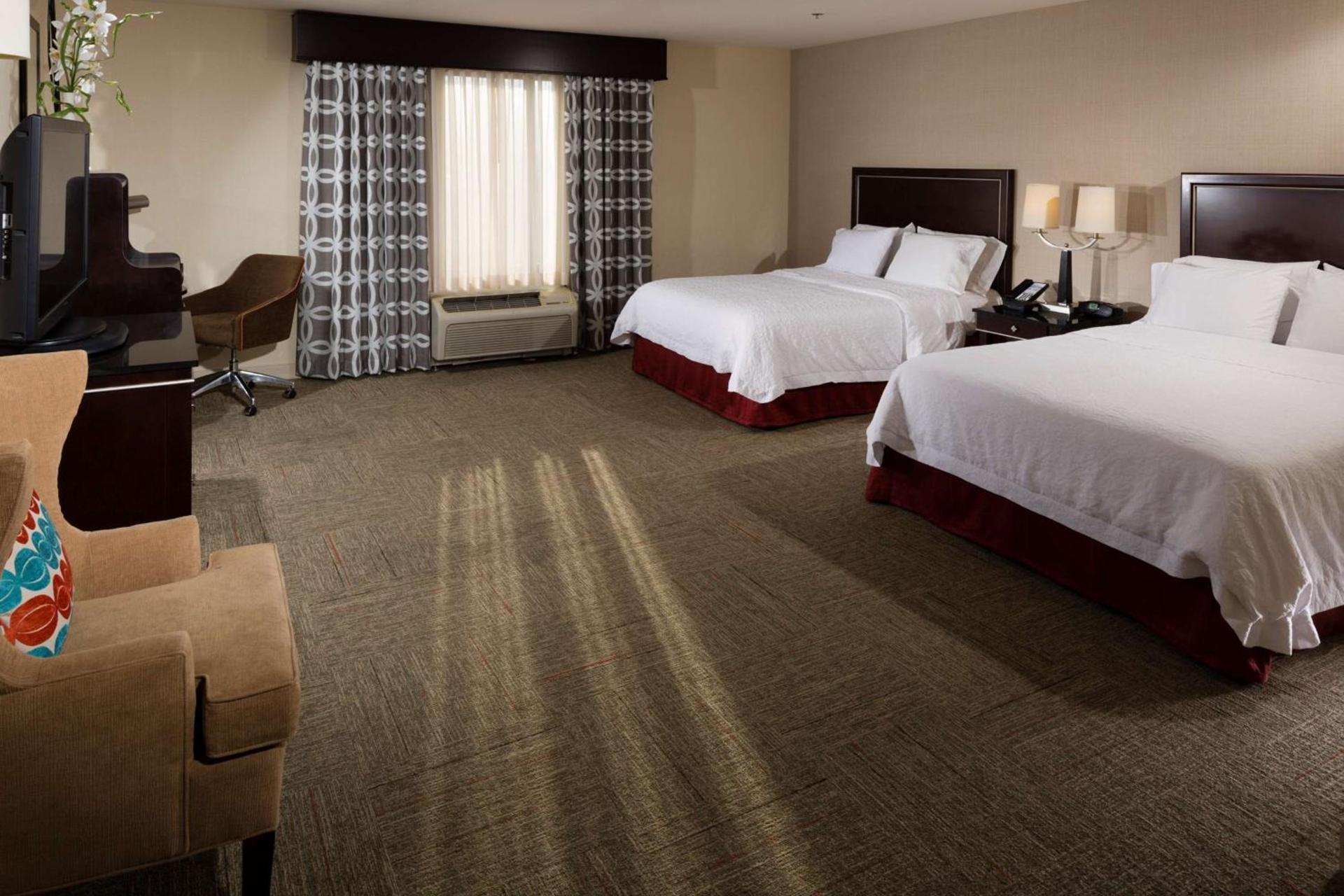 Hampton Inn & Suites Las Vegas South photo 19