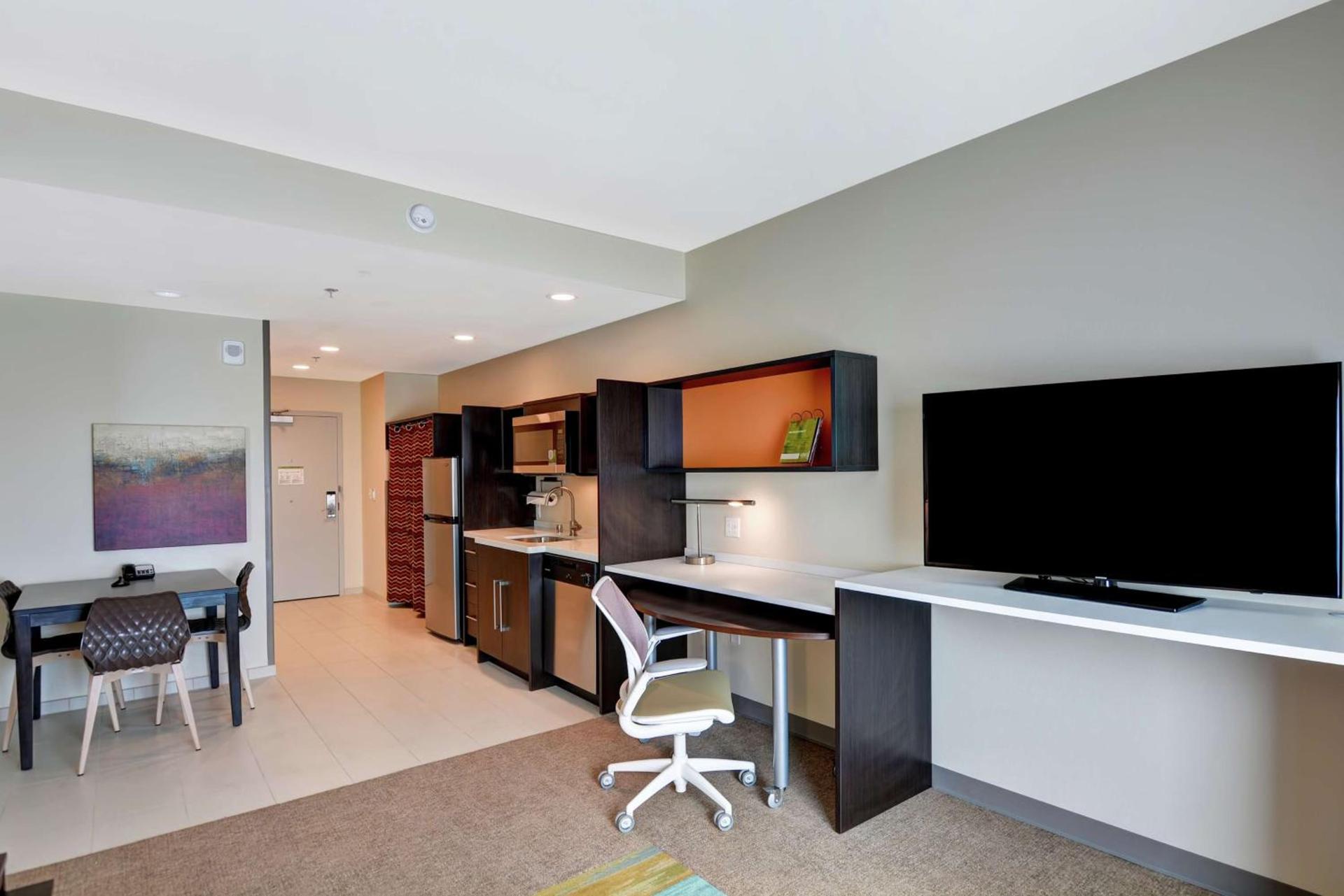 Home2 Suites By Hilton Las Vegas Strip South photo 22